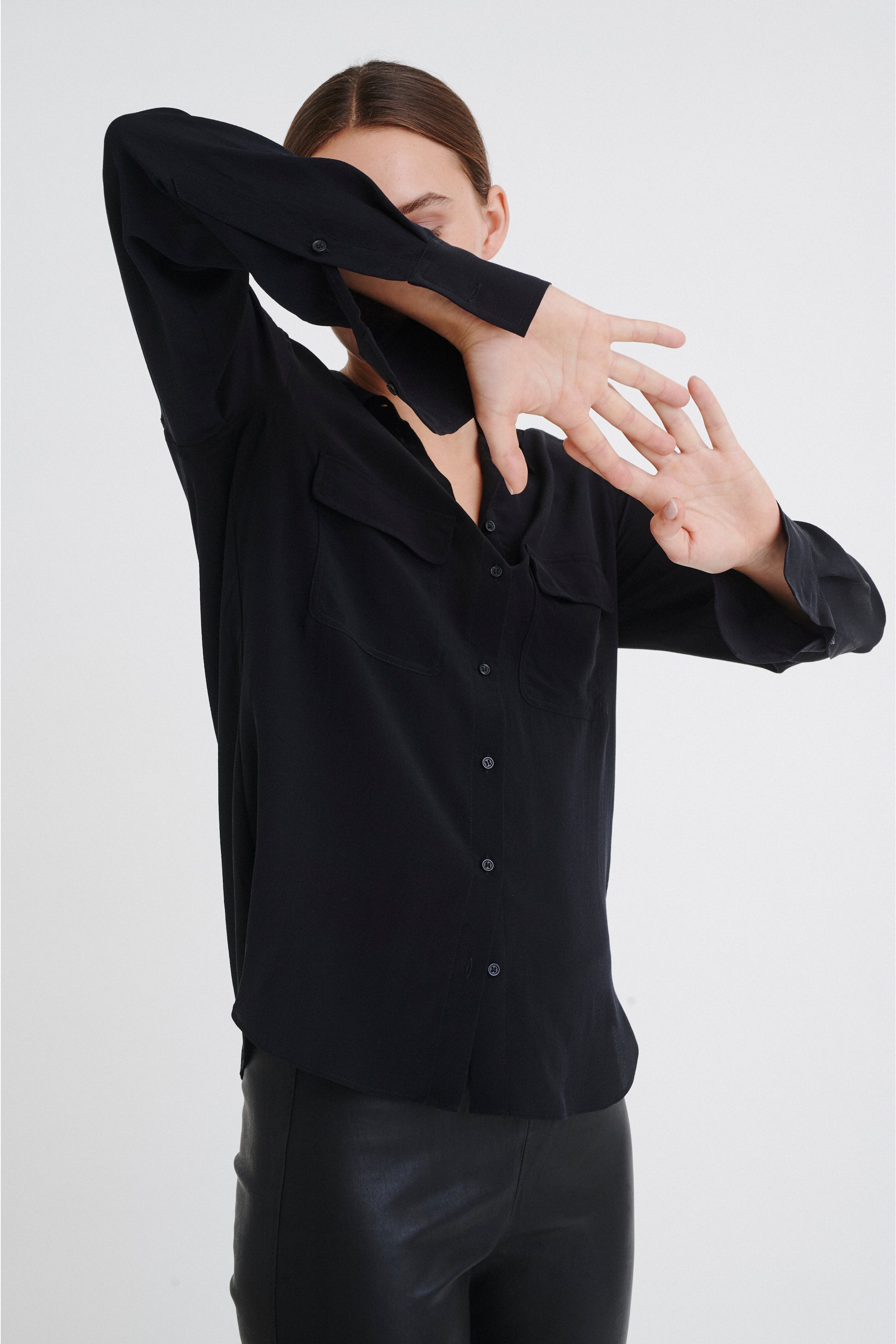 Lucie Hemd LOOKBOOK FRONT 30104238-10050