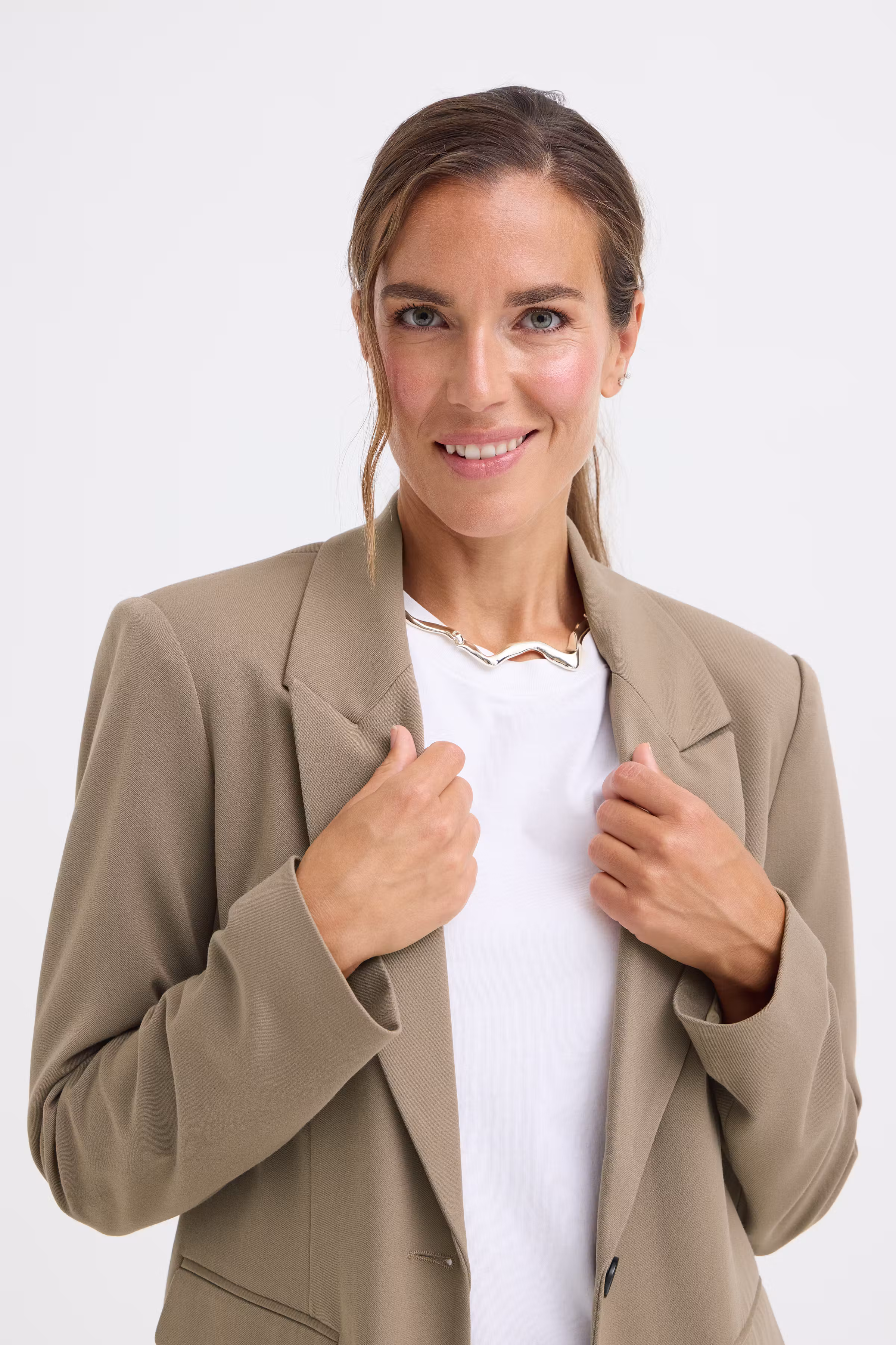 PZLEONORA Blazer LOOKBOOK DETAIL 50211005-181112