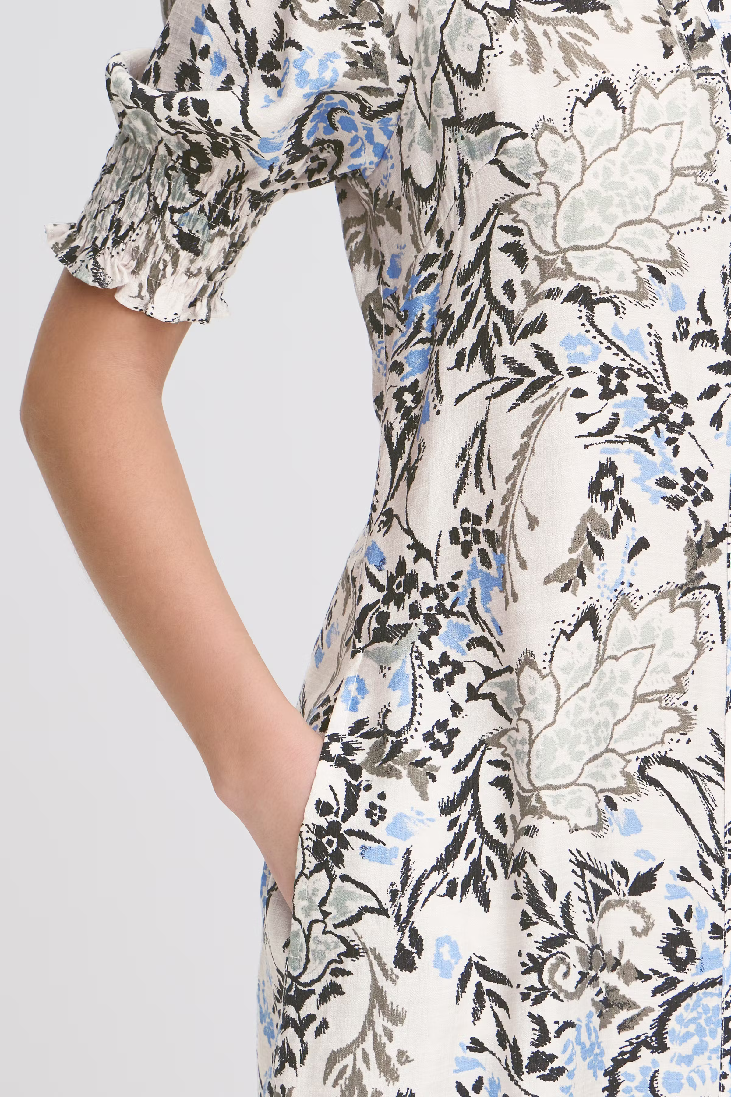 FRARIANA Kjole LOOKBOOK DETAIL 20617530-900006113