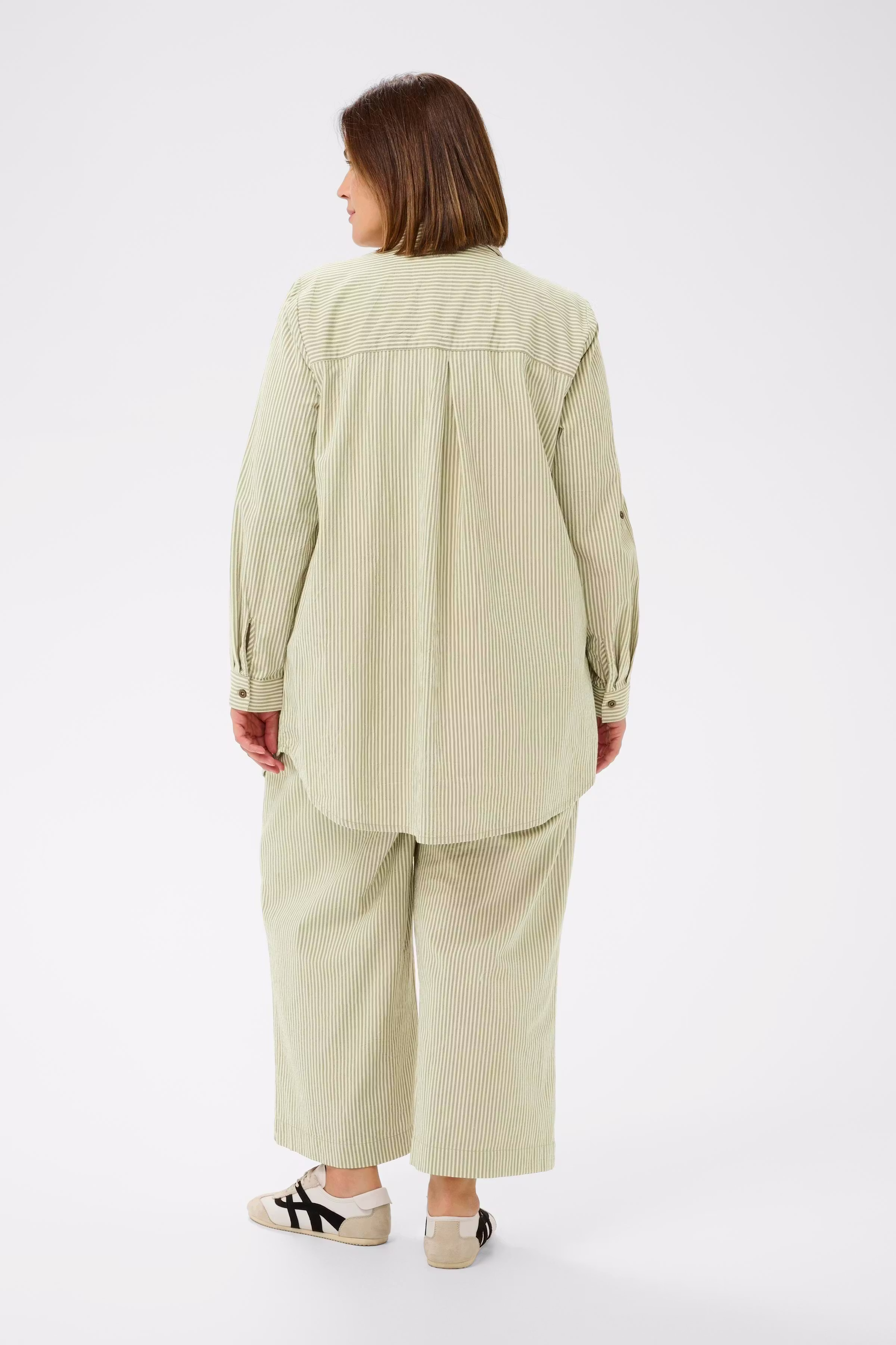 KCnana Tunika LOOKBOOK BACK 10583332-107706