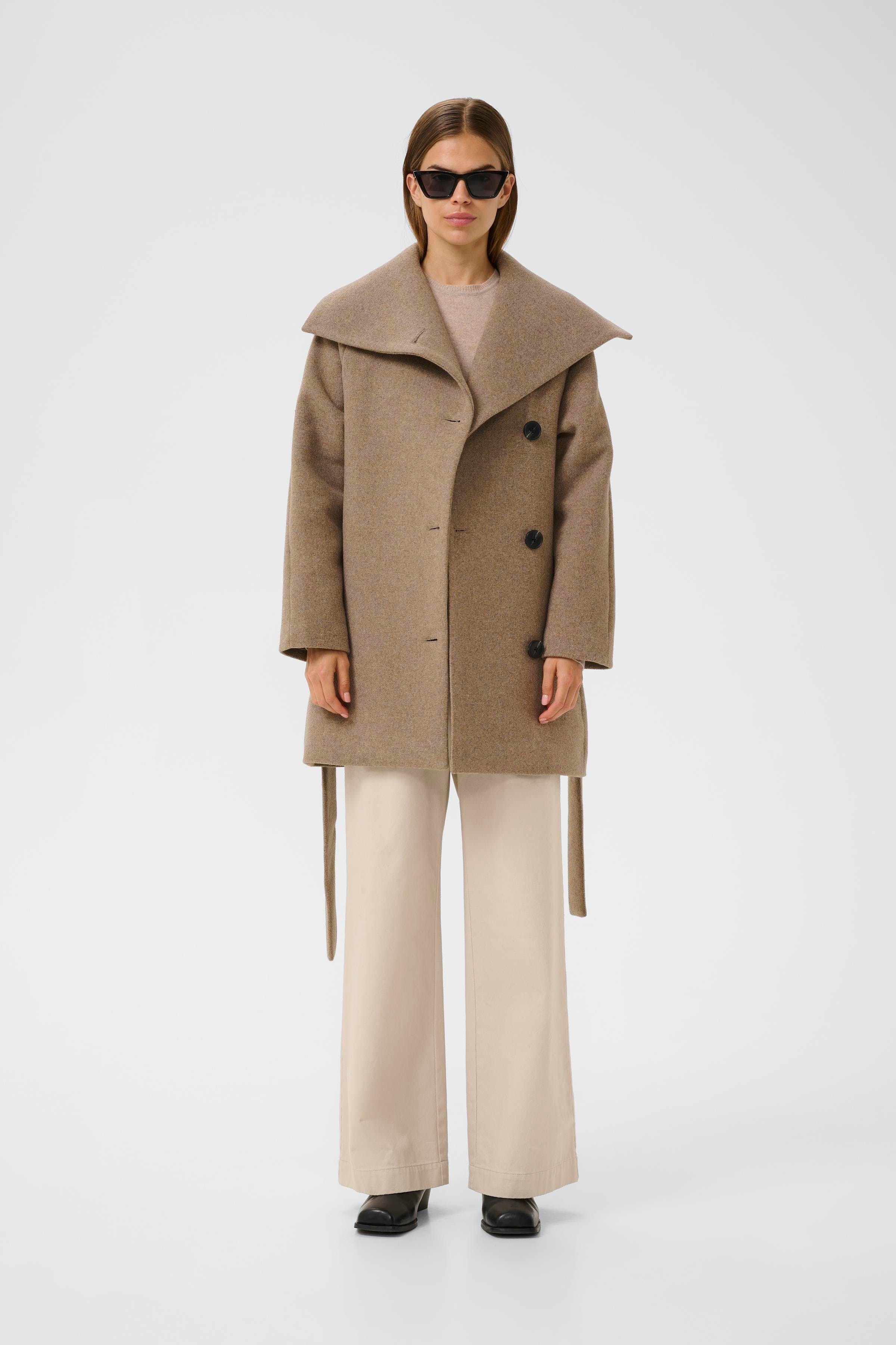 YunahIW Jas LOOKBOOK FRONT 30110611-1813041