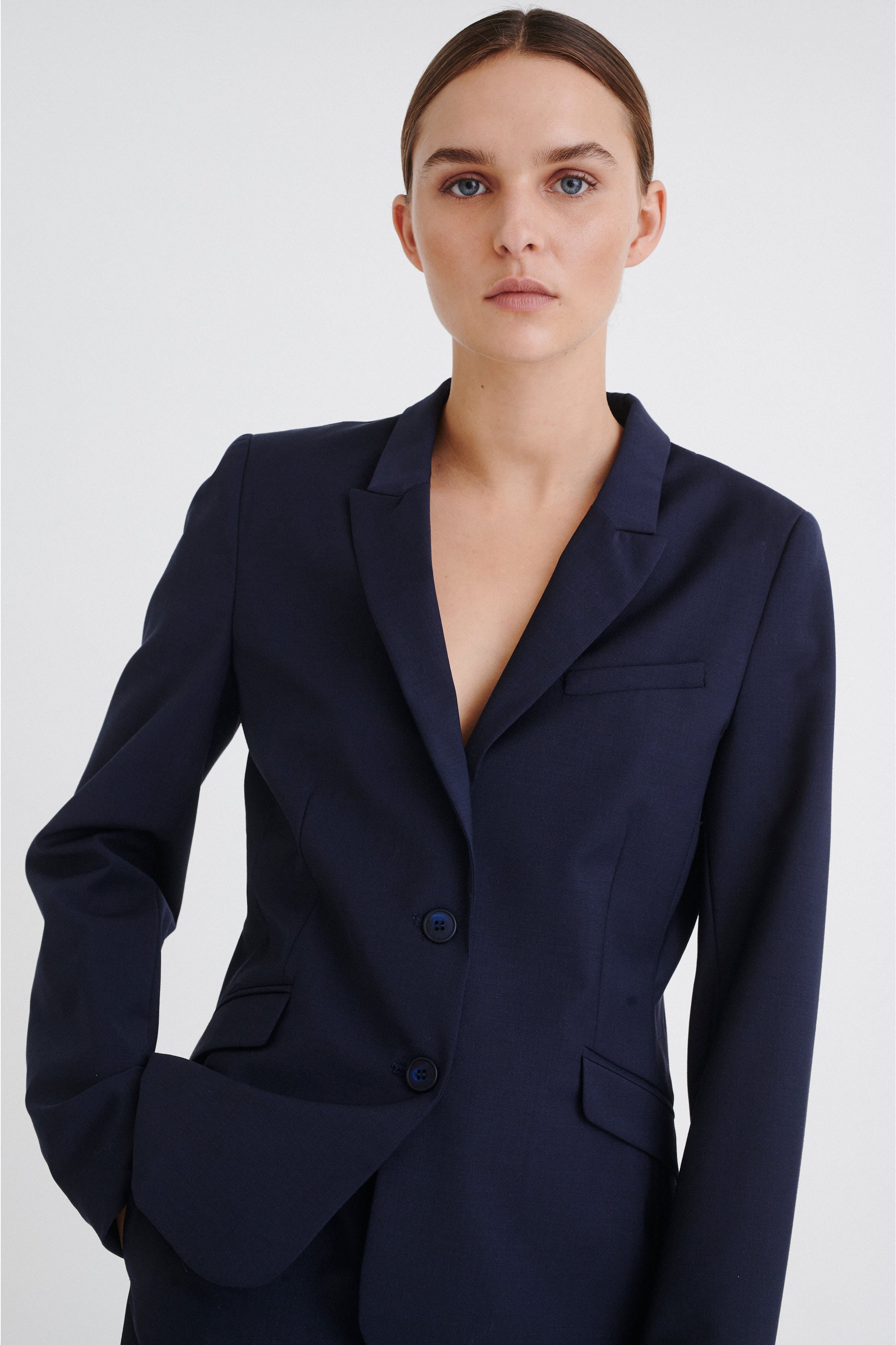 BillaaIW Blazer LOOKBOOK FRONT 30100286-10299