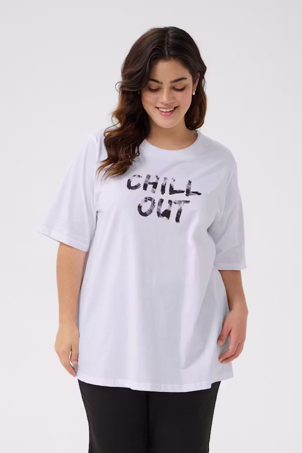KCviola T-shirt LOOKBOOK FRONT 10583186-110601