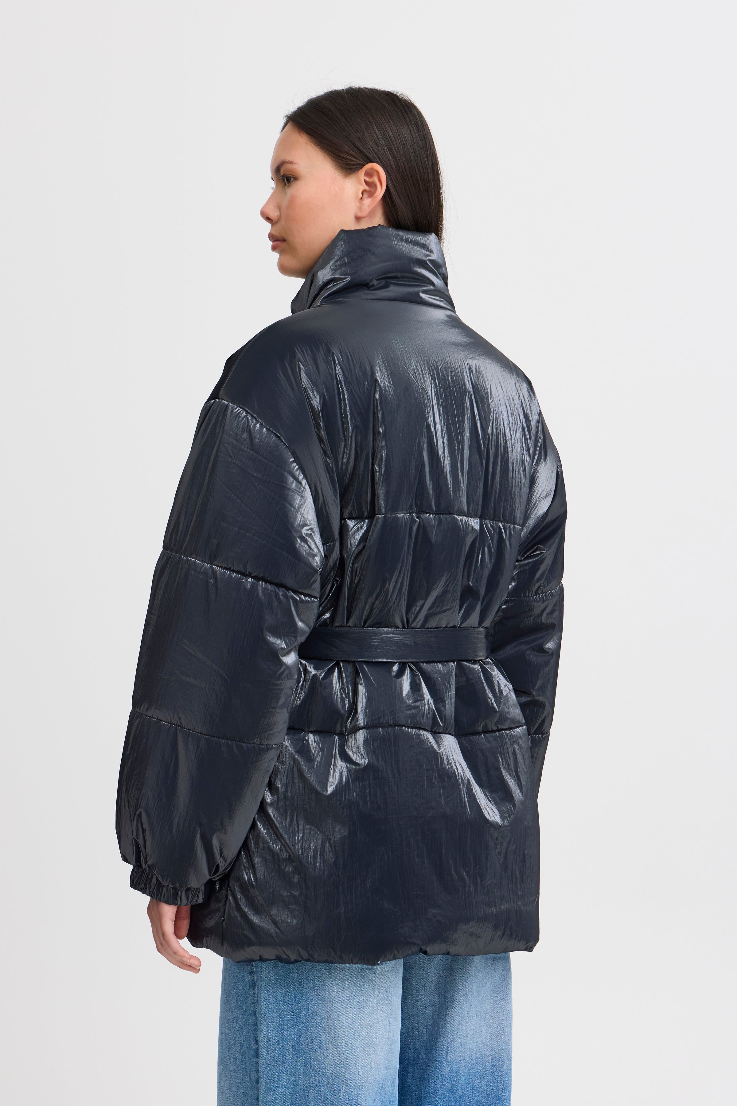 IHHITANA Ytterplagg LOOKBOOK BACK 20121252-194013