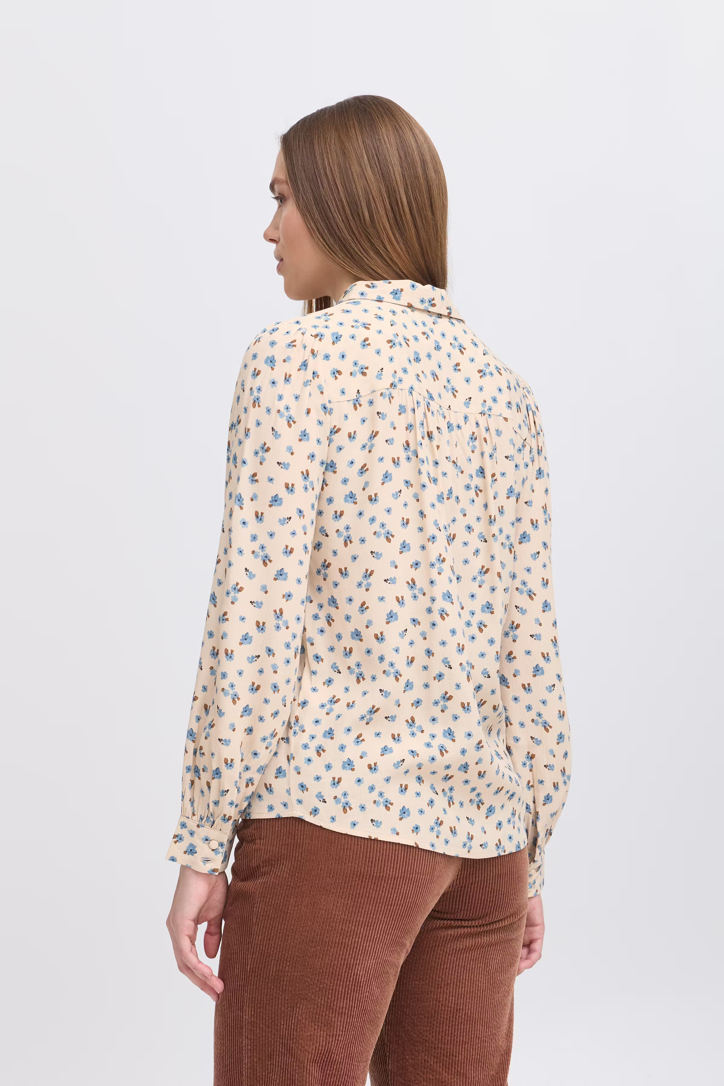 IRNOELLA Overhemd LOOKBOOK BACK 20124019-900000031