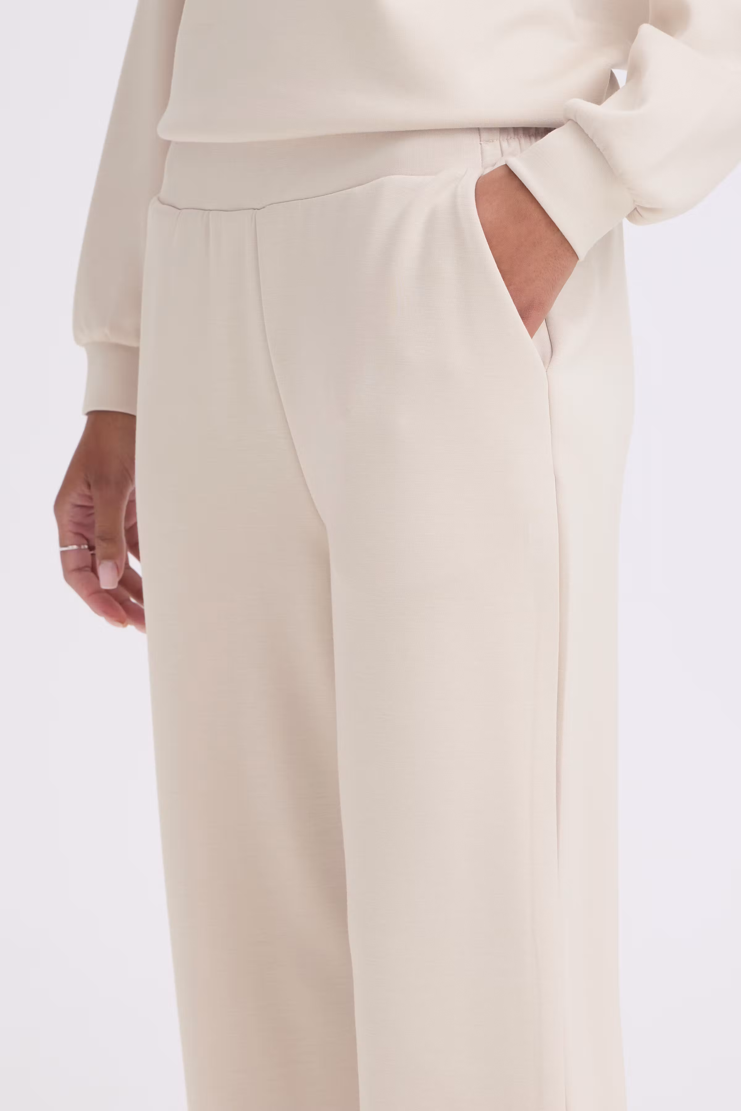 BYPUSTI Bukser LOOKBOOK DETAIL 20819665-130401