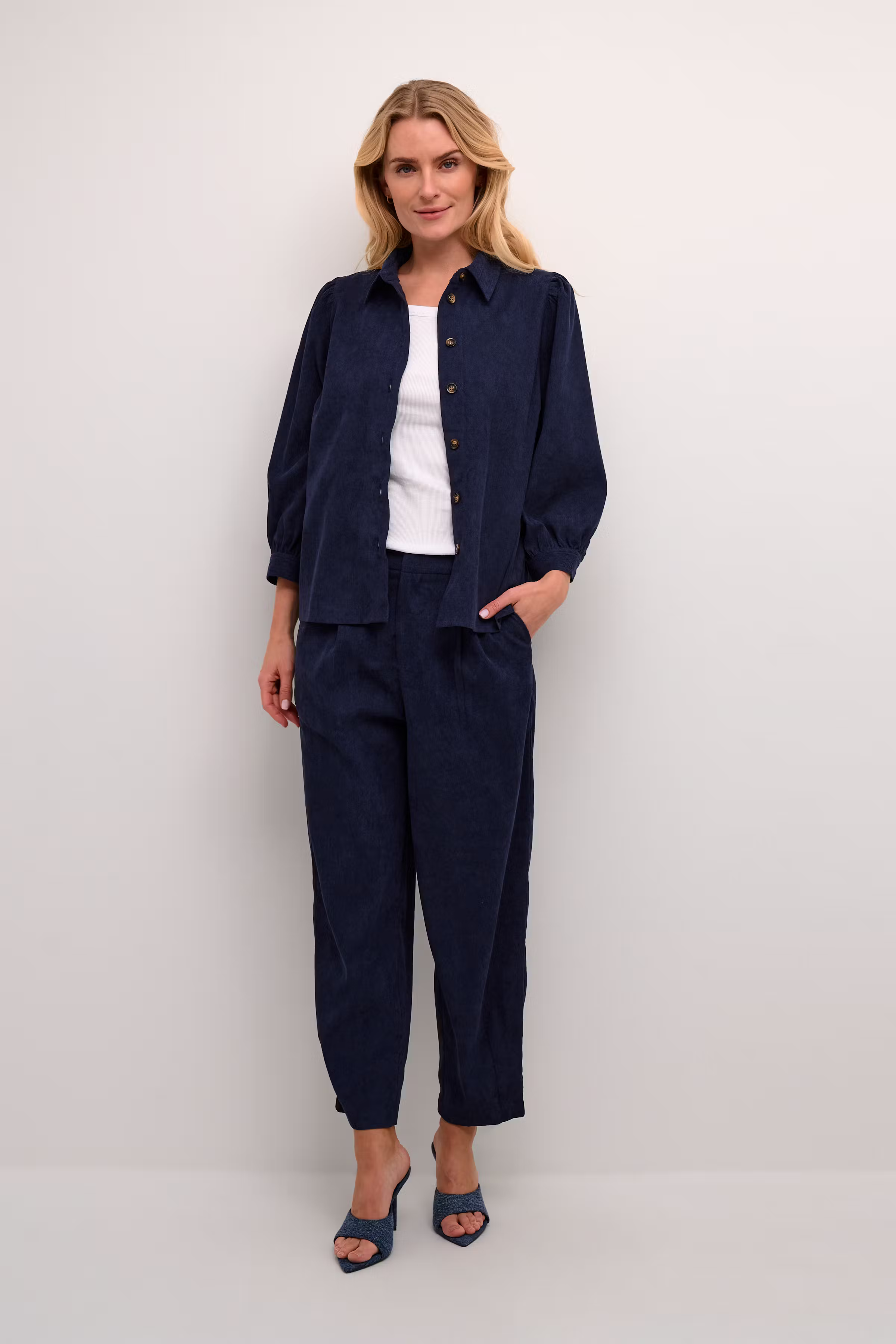 KAvera Overhemd LOOKBOOK FRONT 10508370-194020