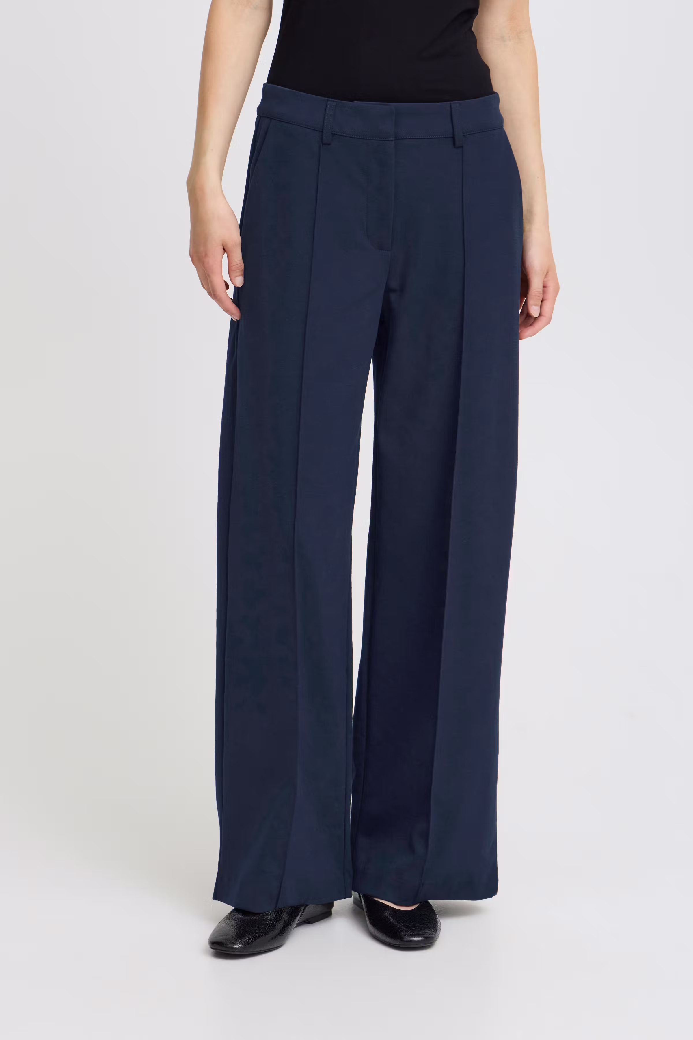 IHKATE WIDE Pantalon LOOKBOOK FRONT 20116768-194010