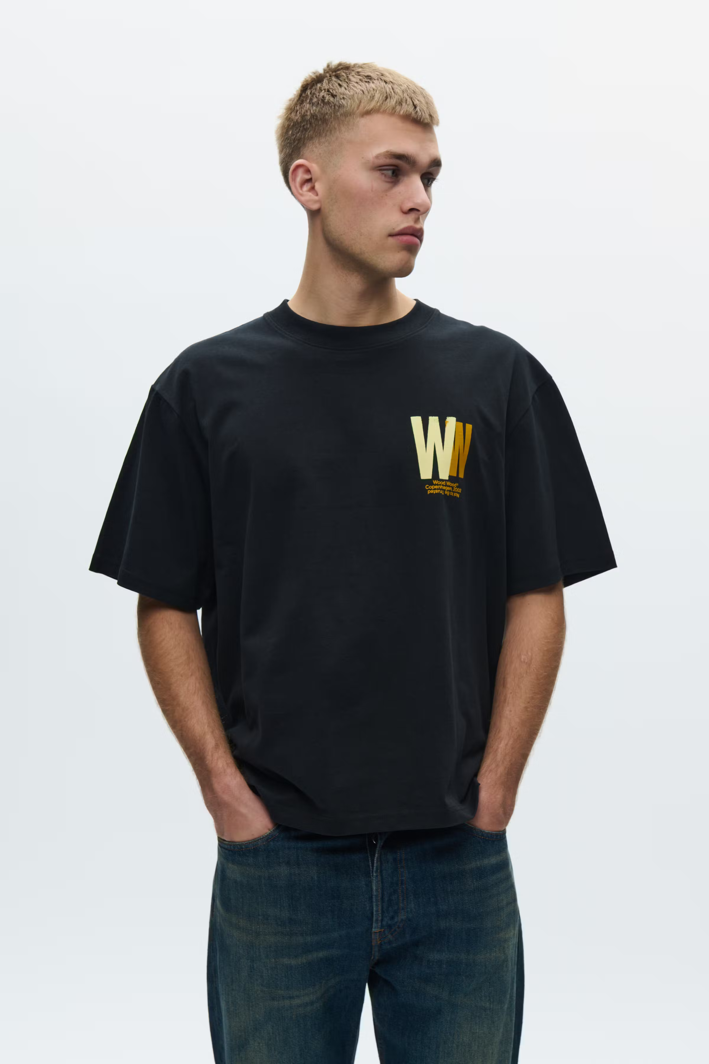 WWGary T-shirt public order LOOKBOOK FRONT 30251997-303700