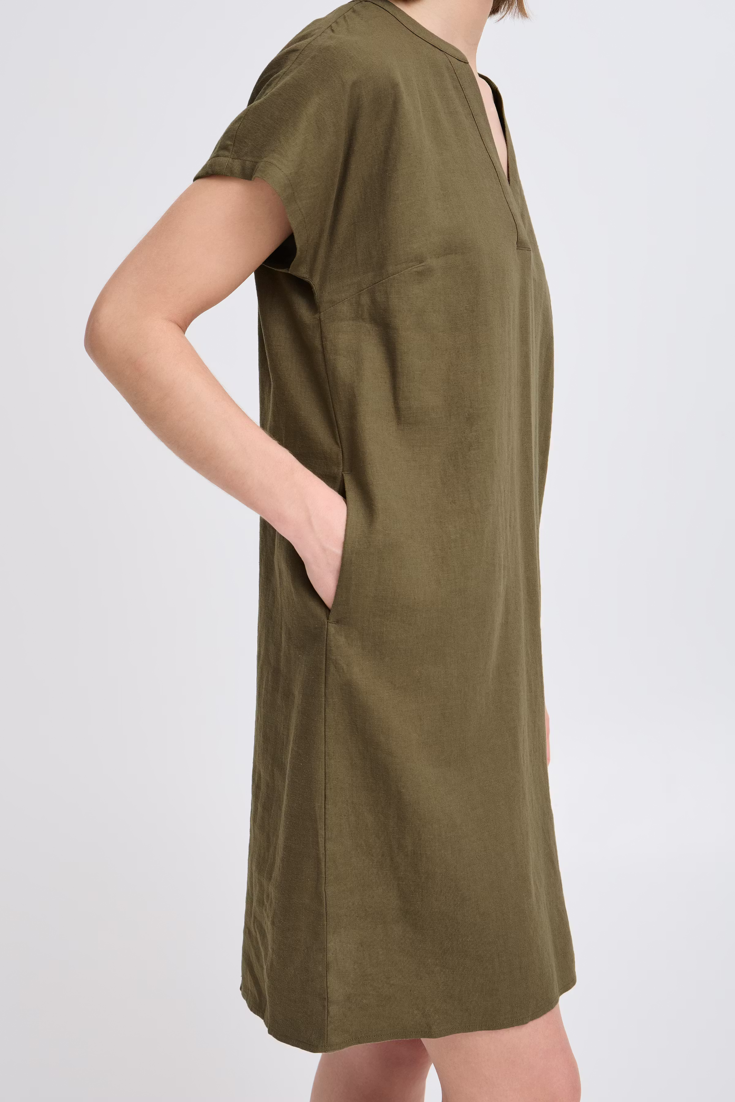 BYFALAKKA Dress LOOKBOOK DETAIL 20811336-190510