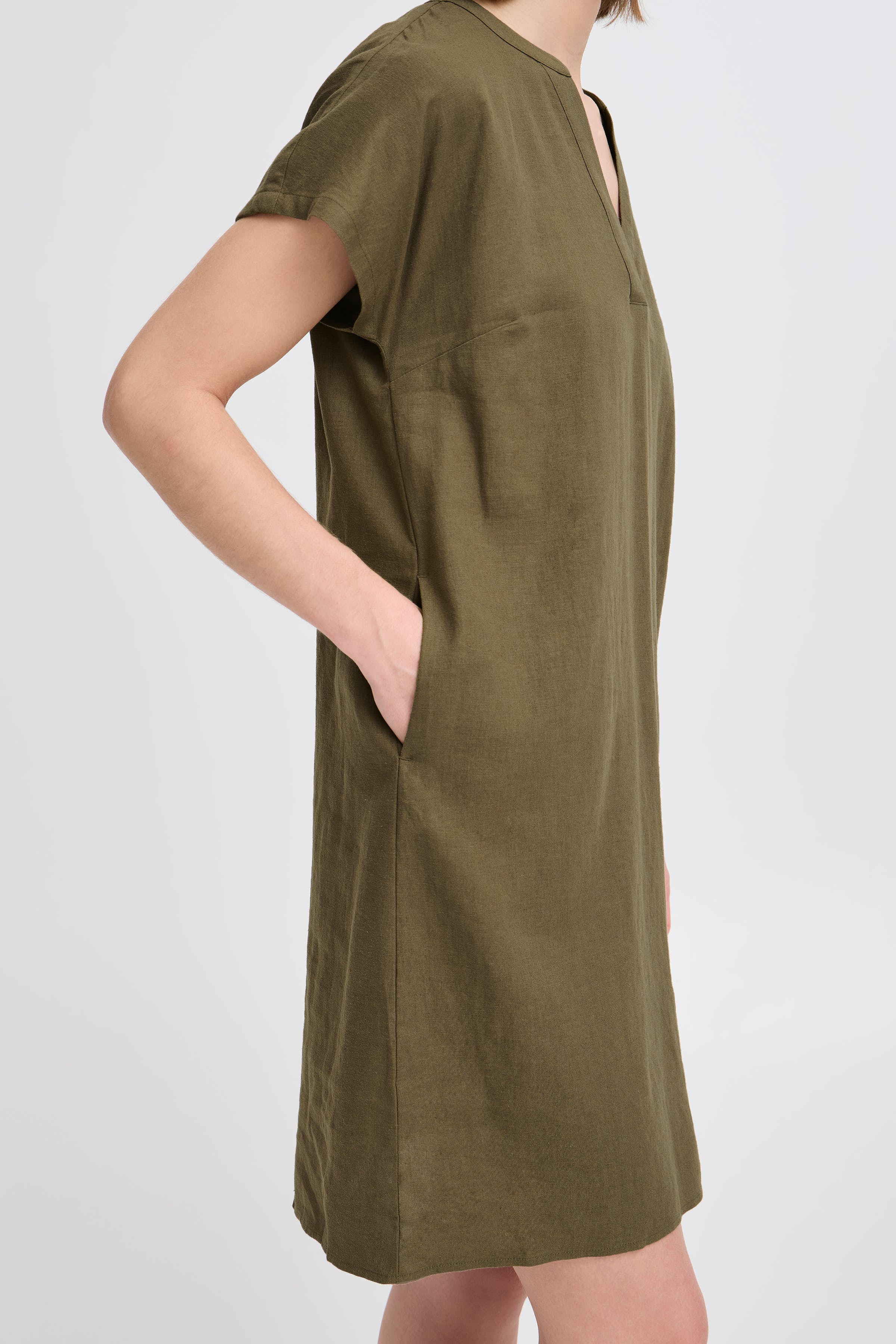 BYFALAKKA Dress LOOKBOOK DETAIL 20811336-190510