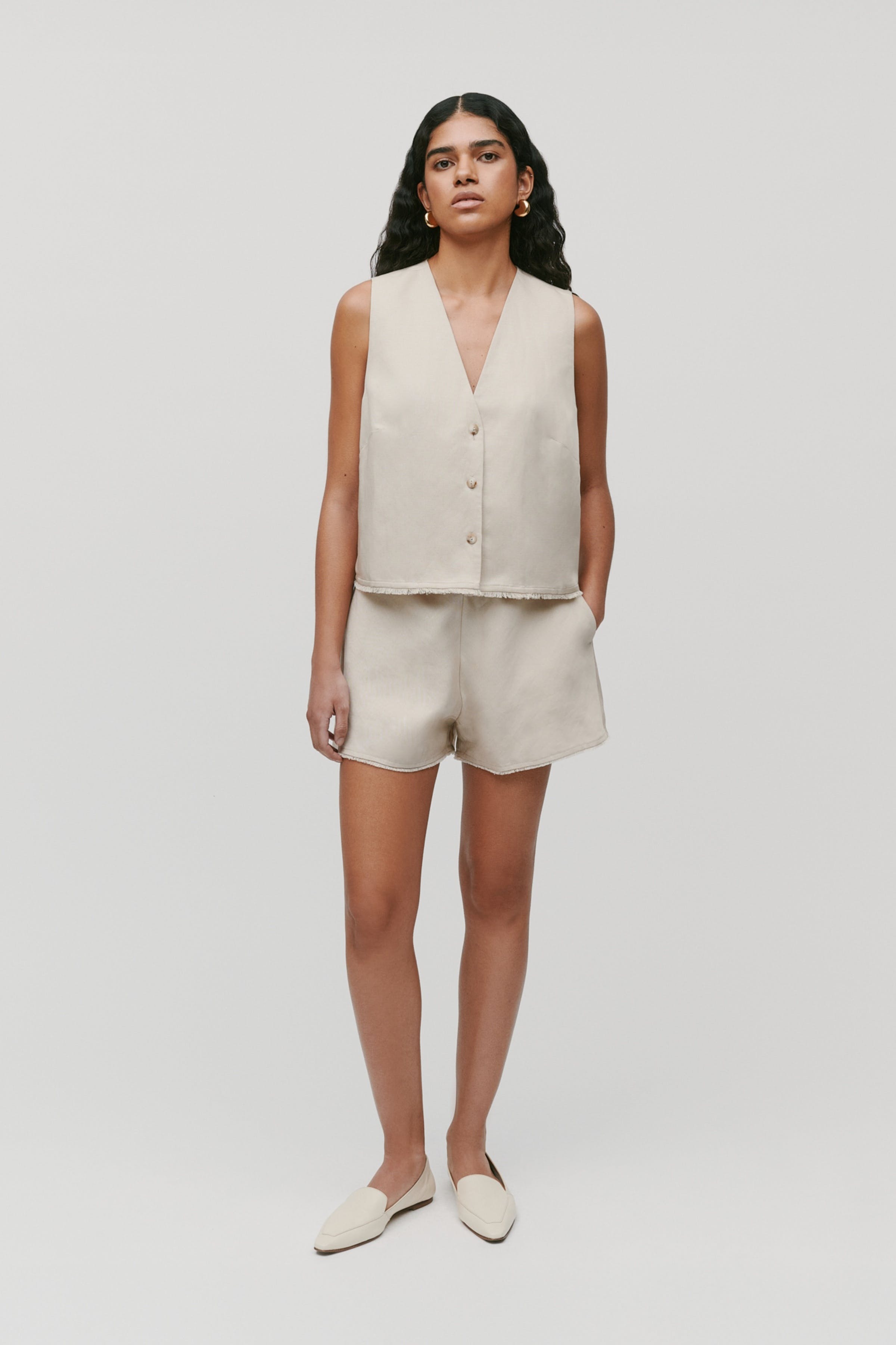 TALA Blouse LOOKBOOK FRONT 30600485-BE396