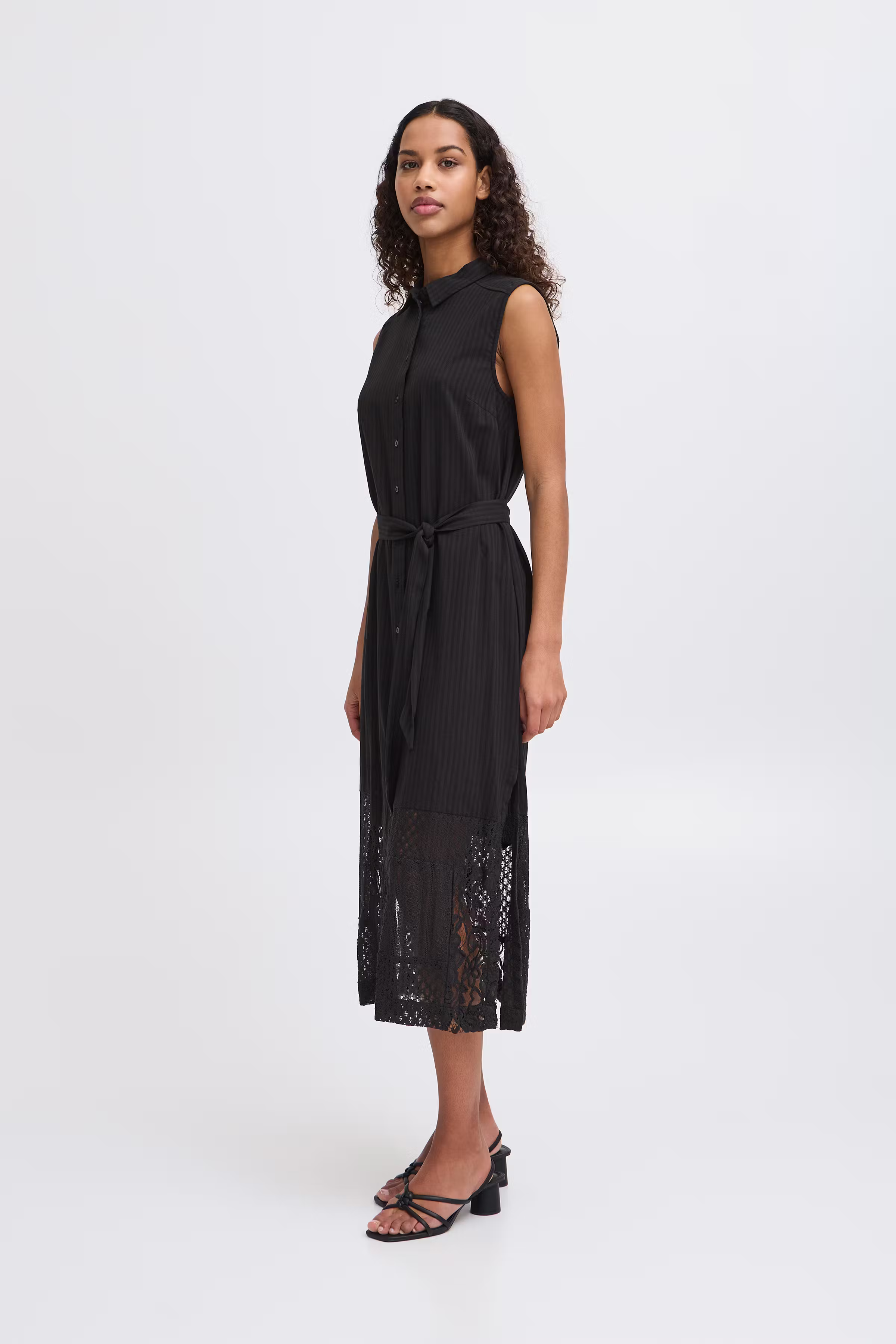 IHMARILA Kjole LOOKBOOK FRONT 20122863-194008