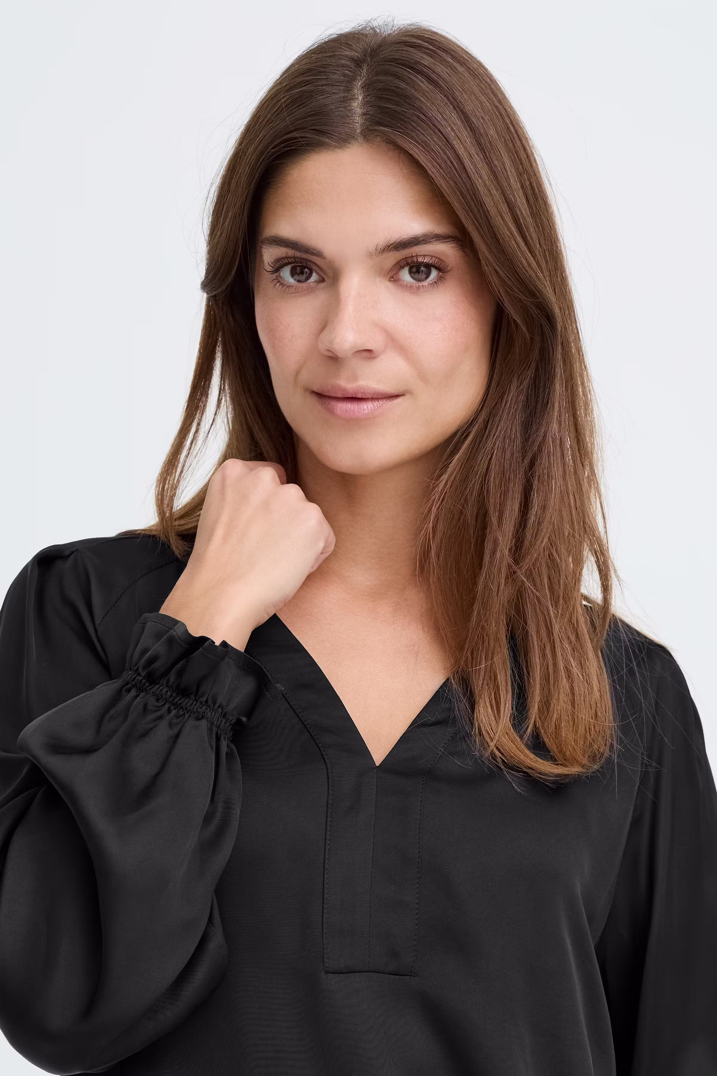 PZCASSY Bluse LOOKBOOK DETAIL 50210218-193911