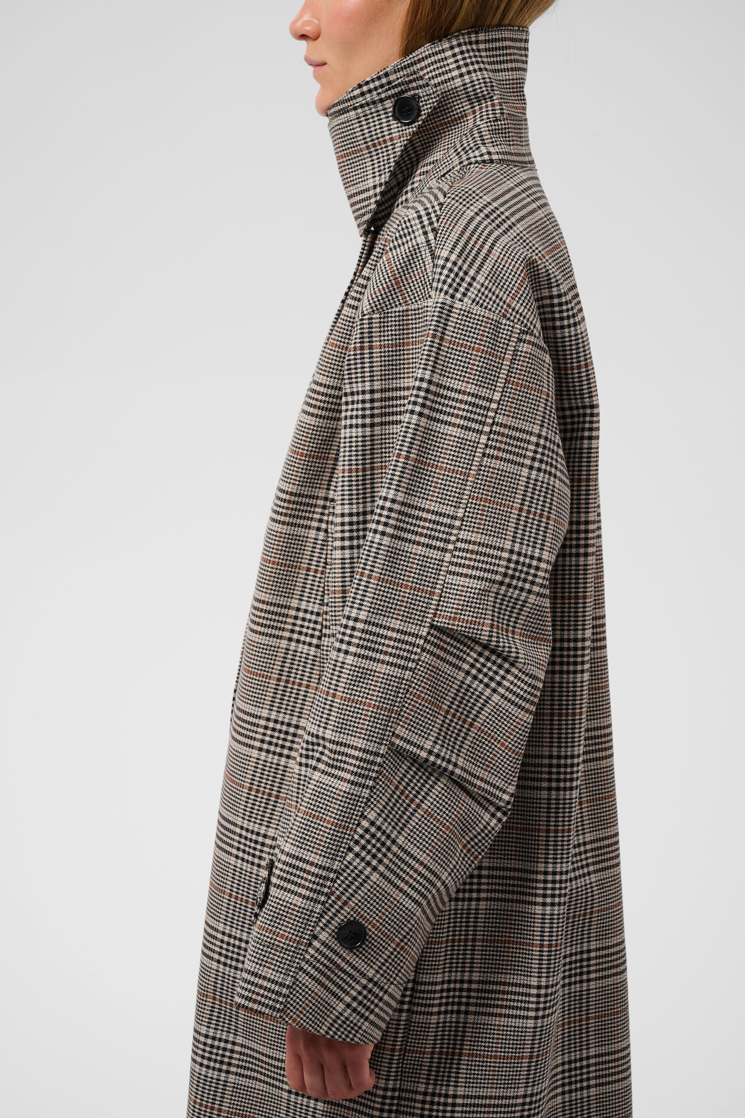 SLChecky Coat LOOKBOOK DETAIL 30409611-305398