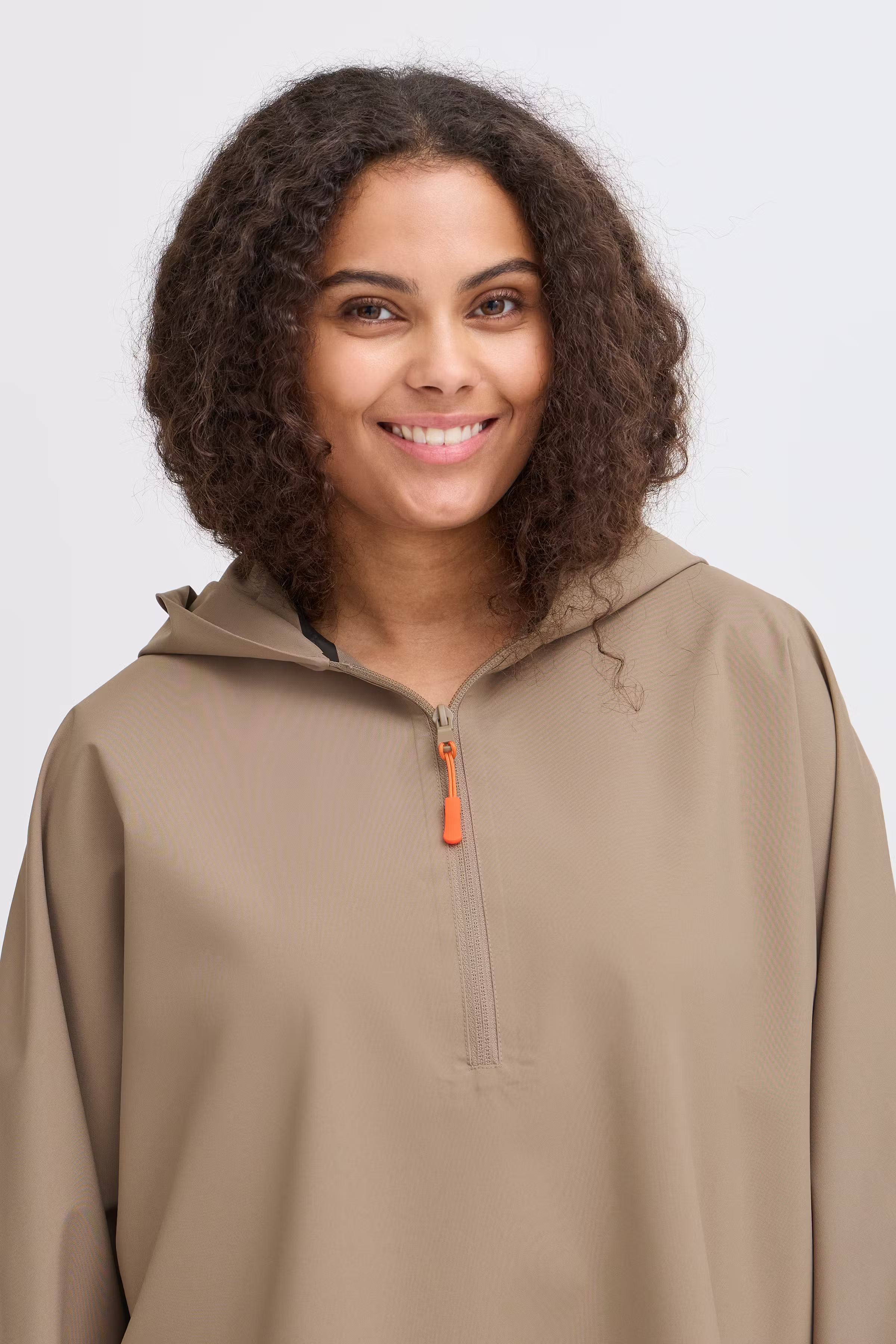 FRLUNA Kåpe LOOKBOOK DETAIL 20611889-181110