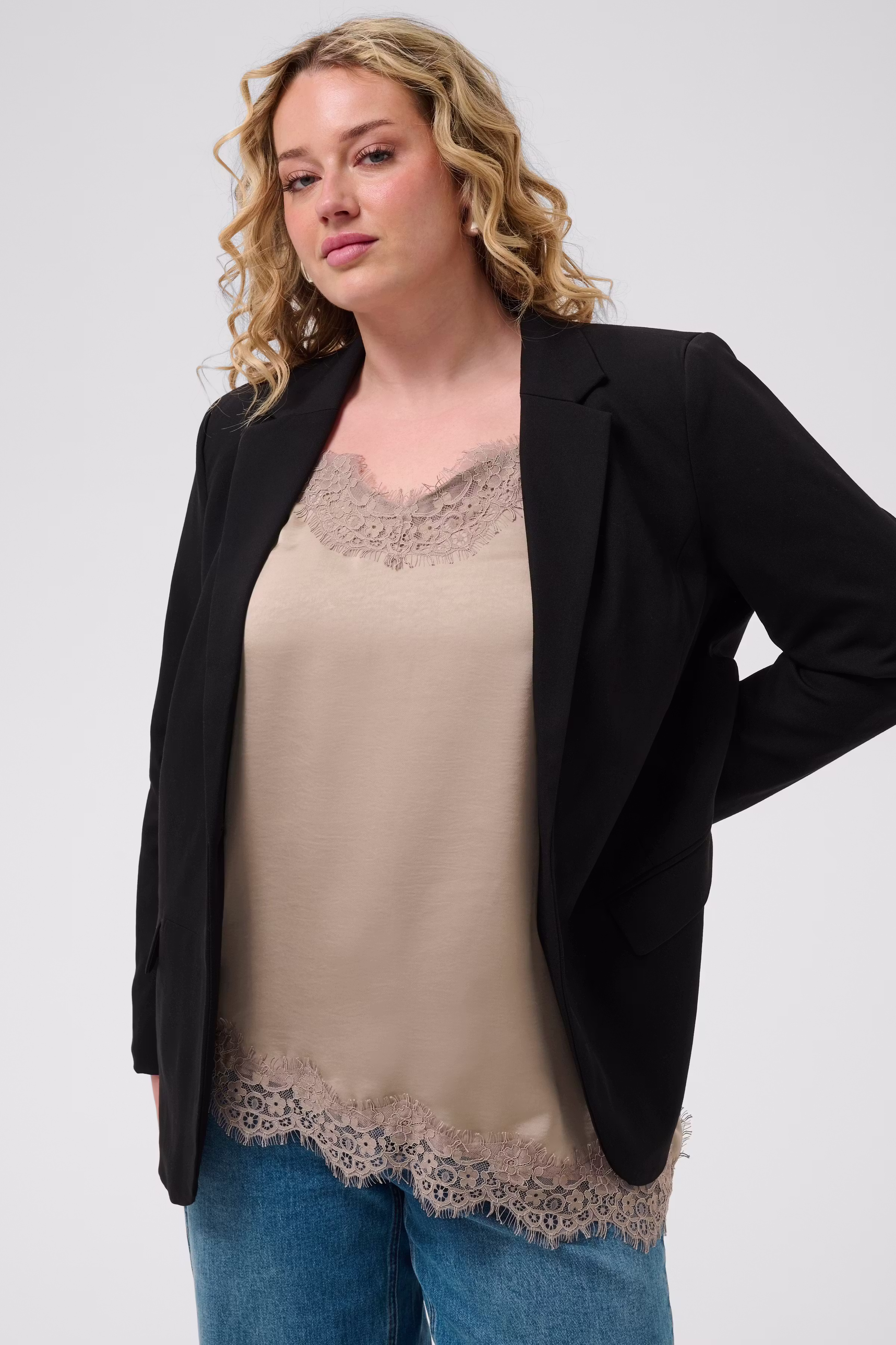 KCjanie Top LOOKBOOK DETAIL 10584626-106908