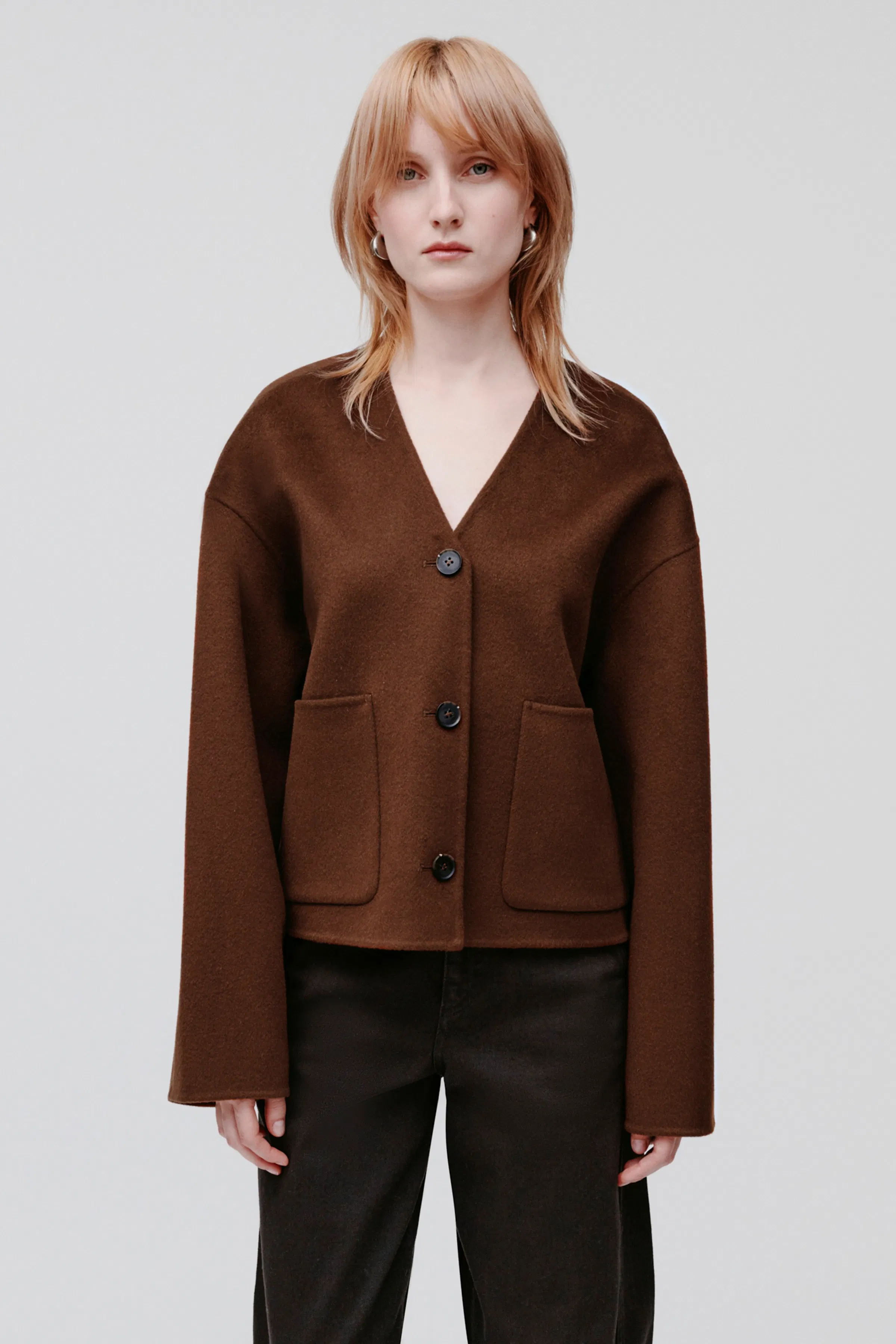 IOJENEVA Coat LOOKBOOK FRONT 30600773-BR248
