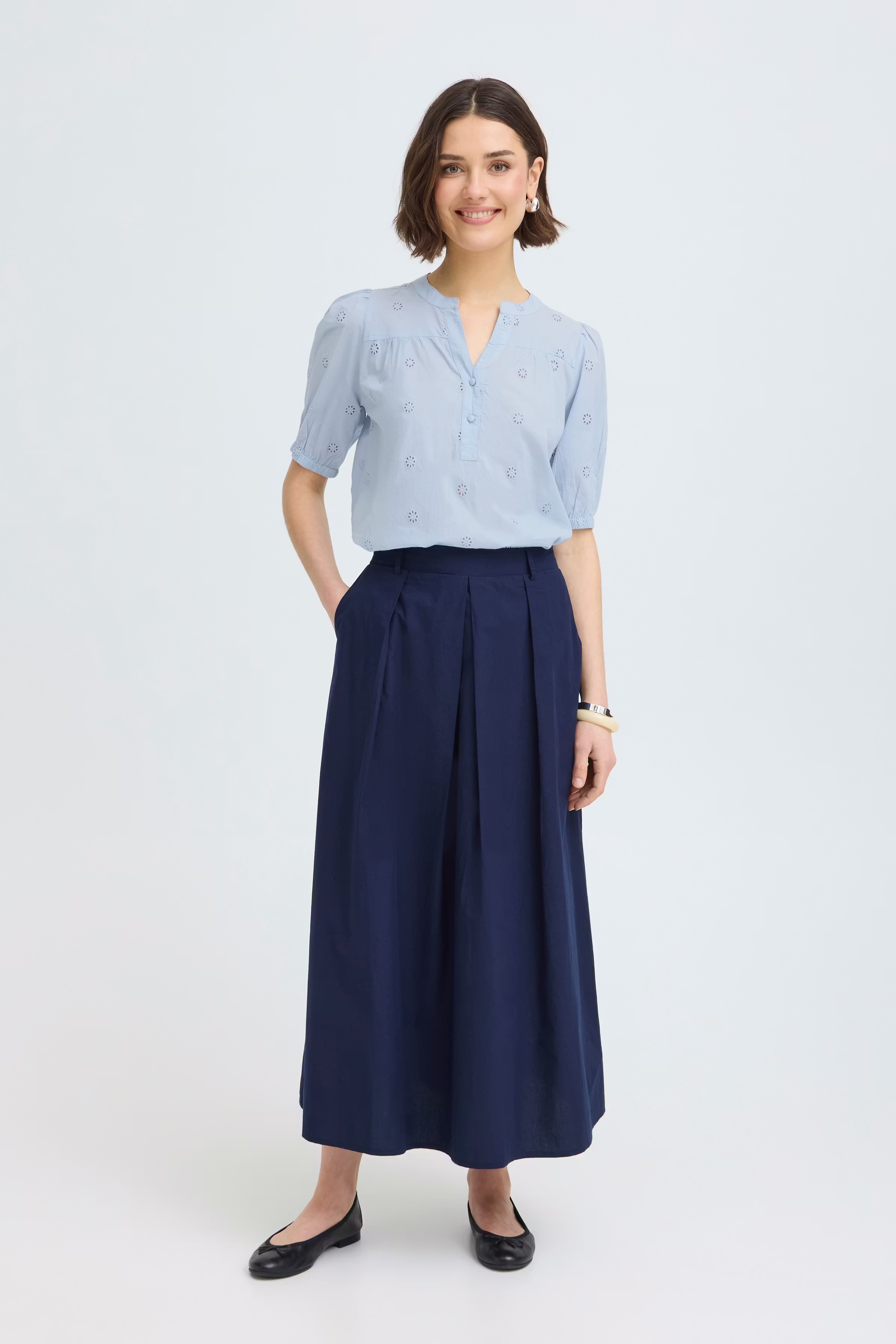 FREMBRIANA Blus LOOKBOOK FRONT 20618623-144115