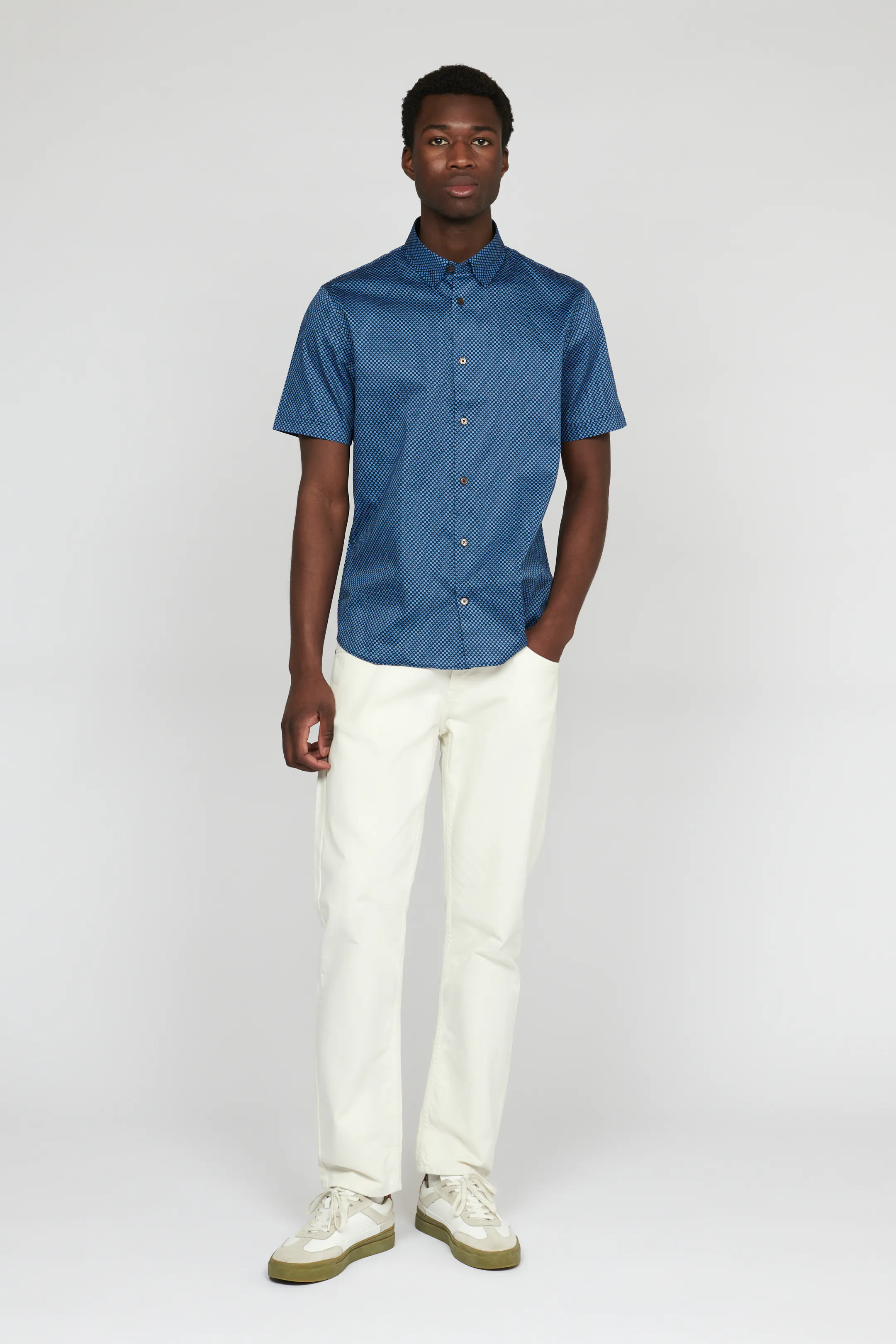 MAtrostol Skjorte LOOKBOOK FRONT 30207365-194011