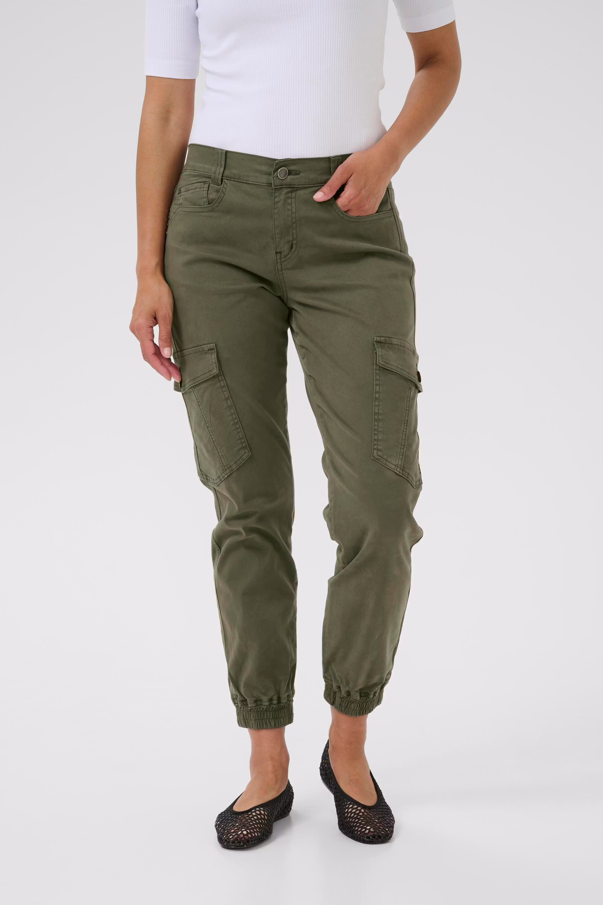 BPsarah Byxor LOOKBOOK FRONT 40200071-190511