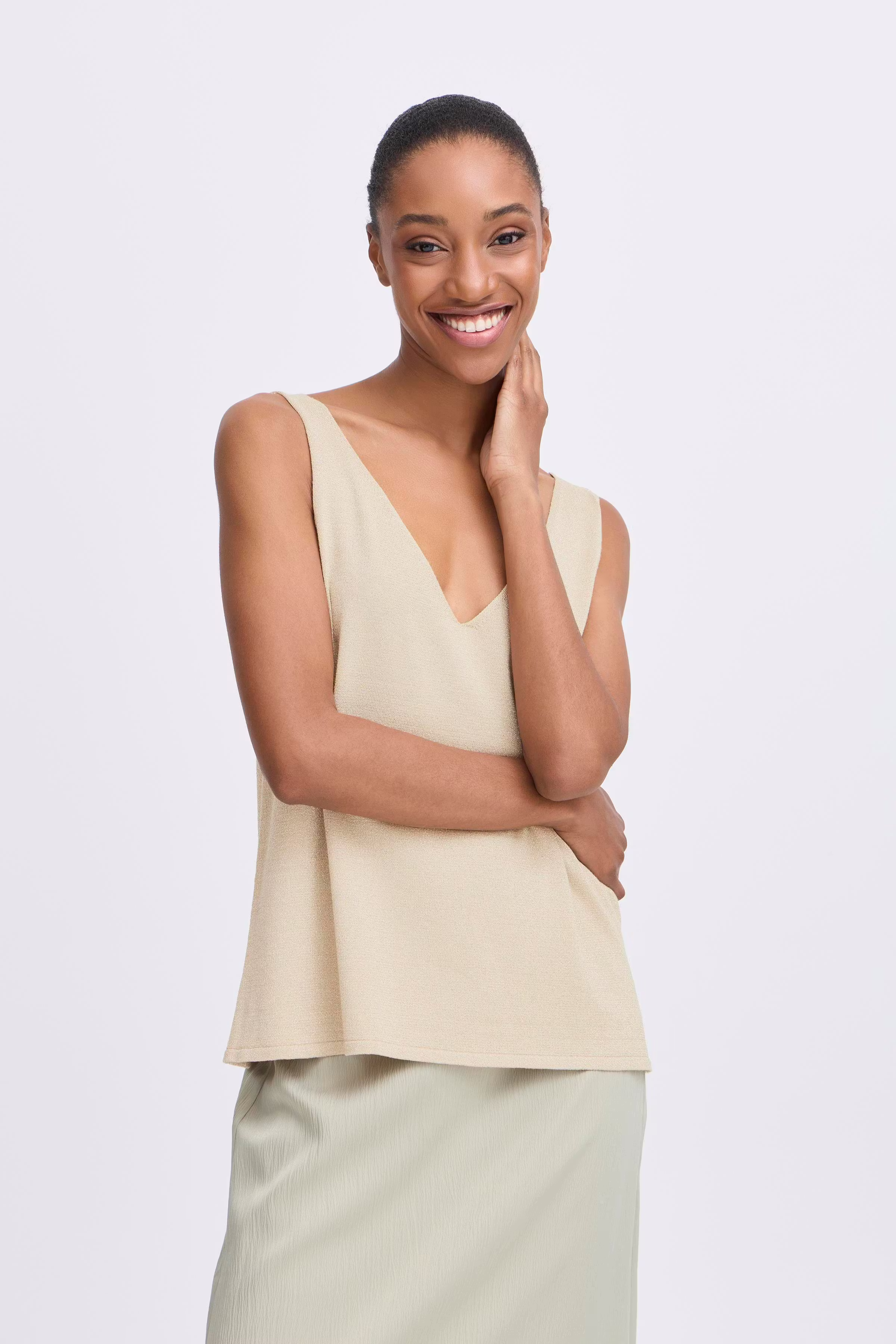 BYMOBBE Top LOOKBOOK FRONT 20816831-131012