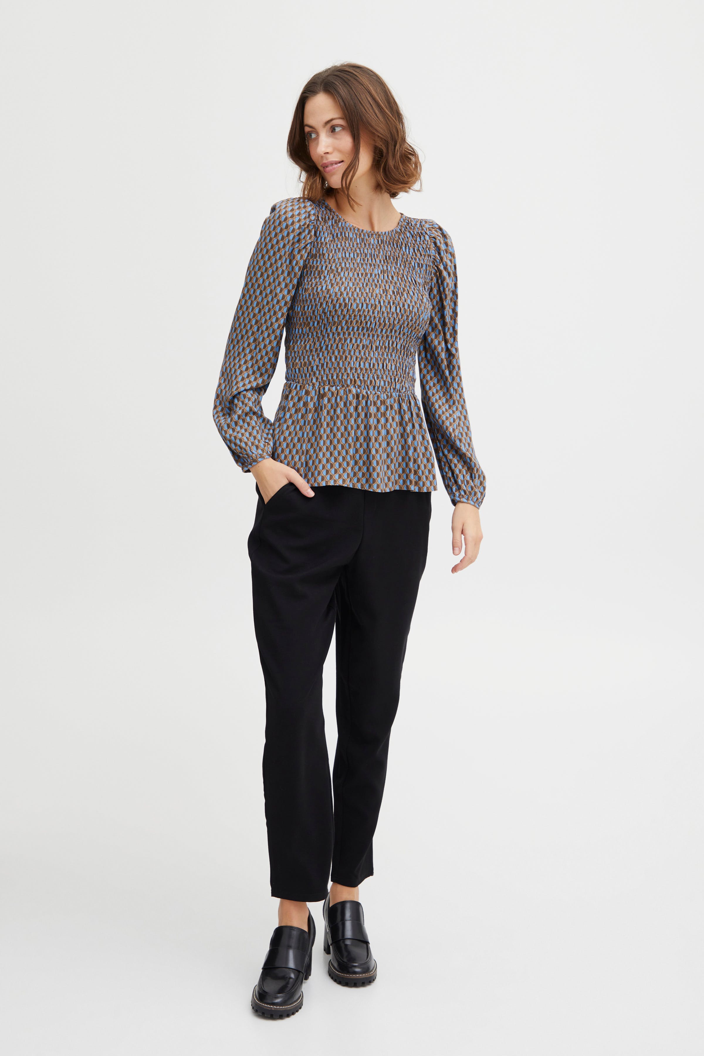 FXCIRLA Blouse LOOKBOOK FRONT 20612370-201588