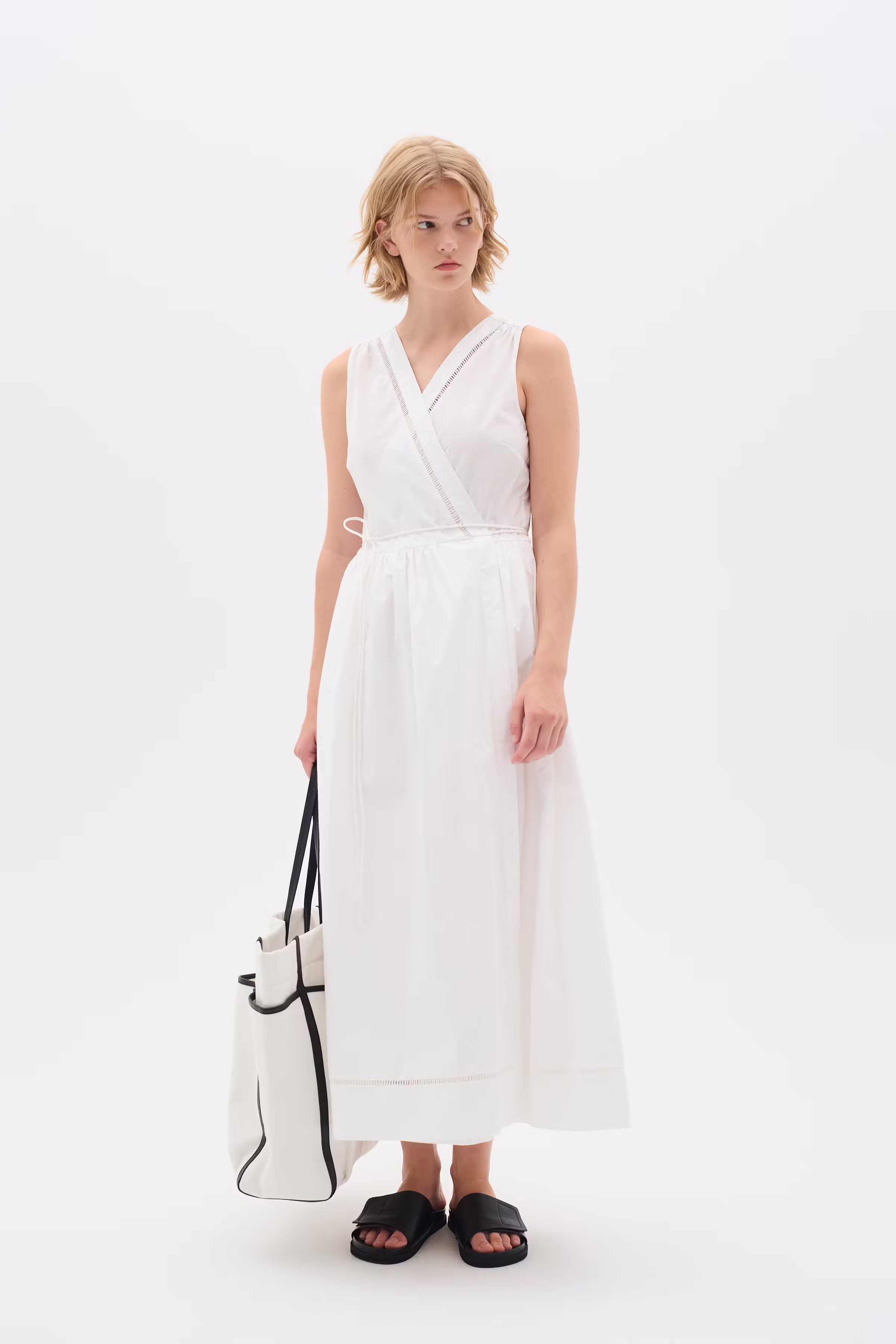 FurlaIW Dress LOOKBOOK FRONT 30110408-300001