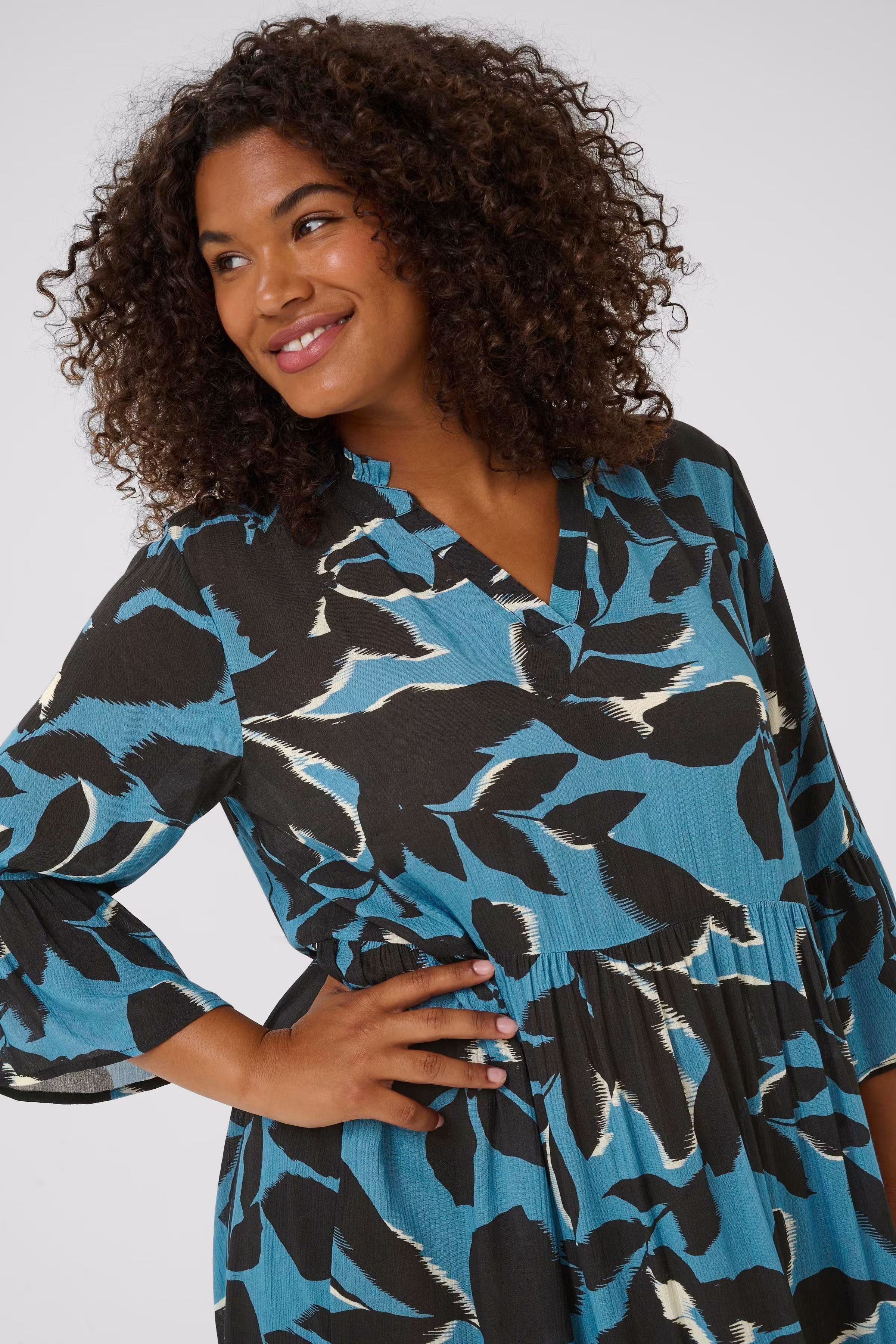 KCkerry Kleid LOOKBOOK DETAIL 10581828-108389