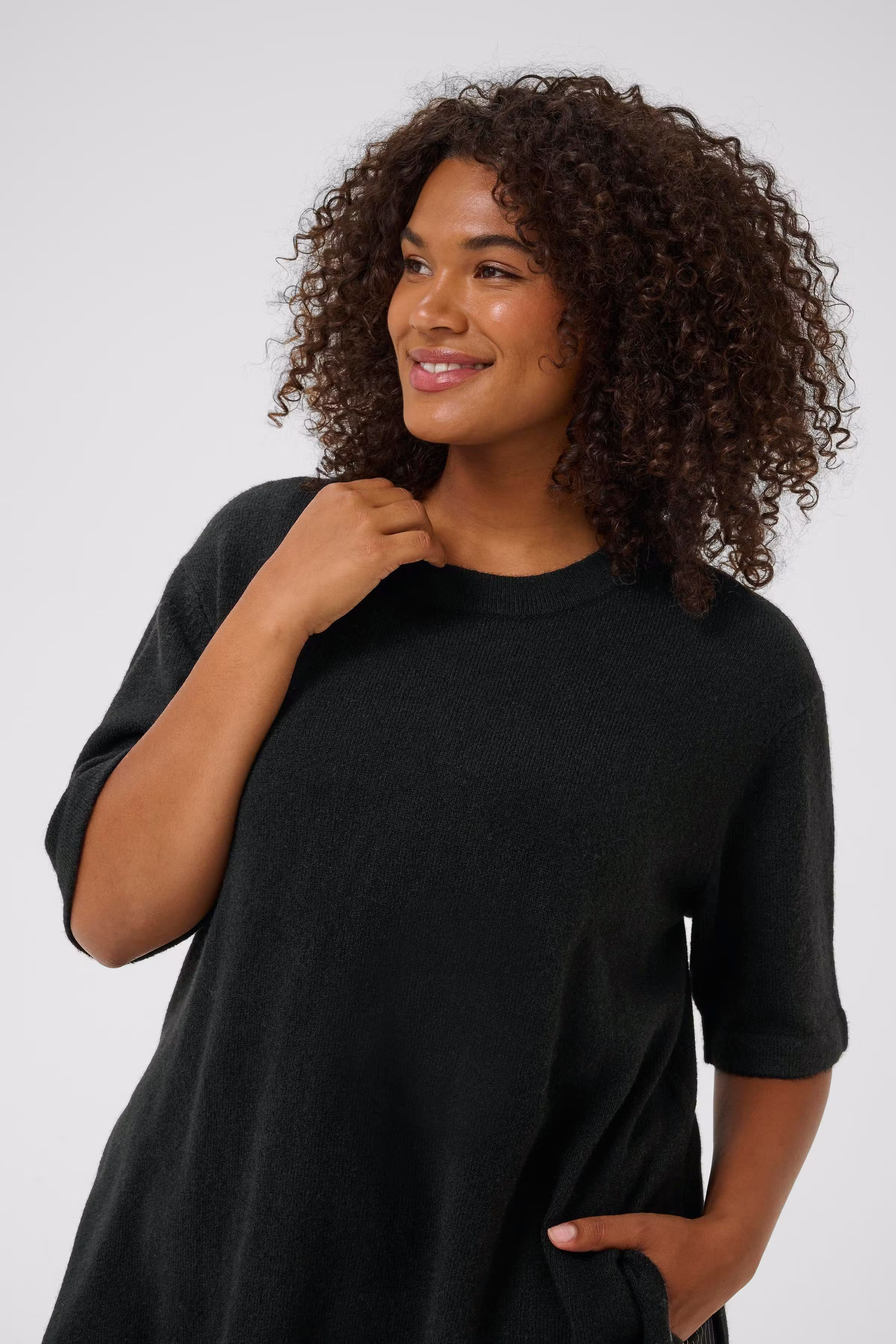 KCniela Pullover LOOKBOOK DETAIL 10583700-100121