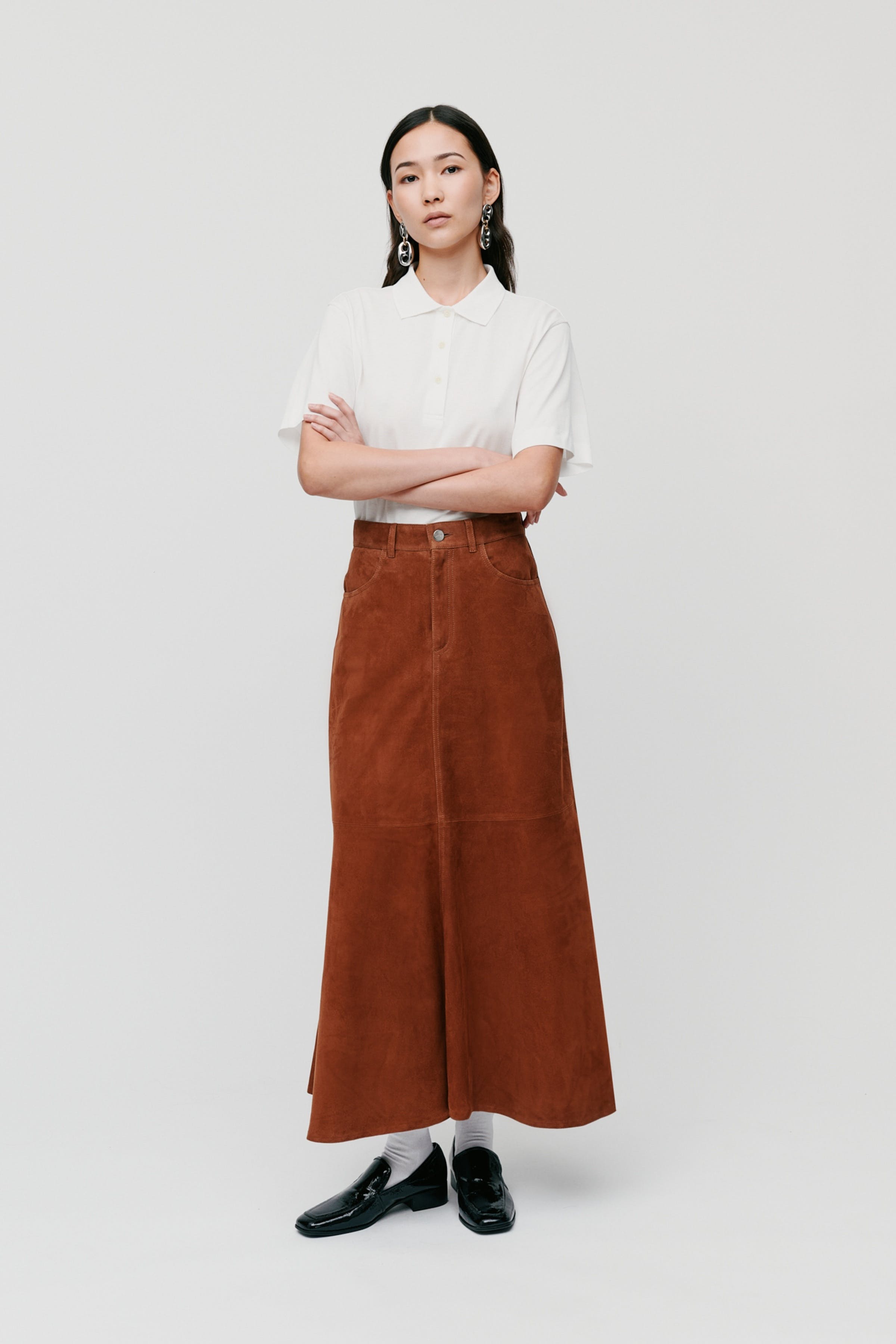 LACY Skirt LOOKBOOK FRONT 30600758-BR228