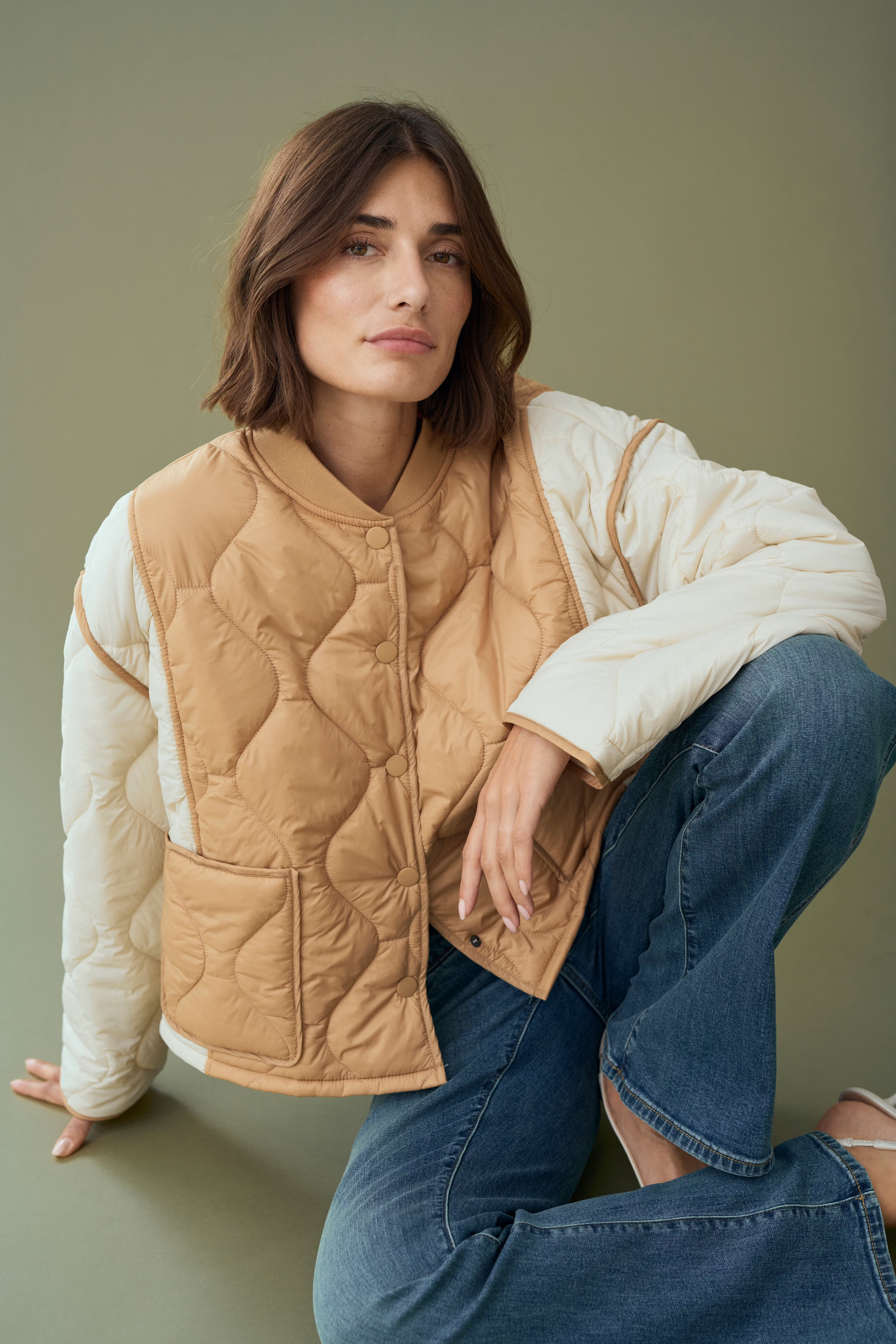 CUcatalina Mantel LOCATION NONE 50112001-107863