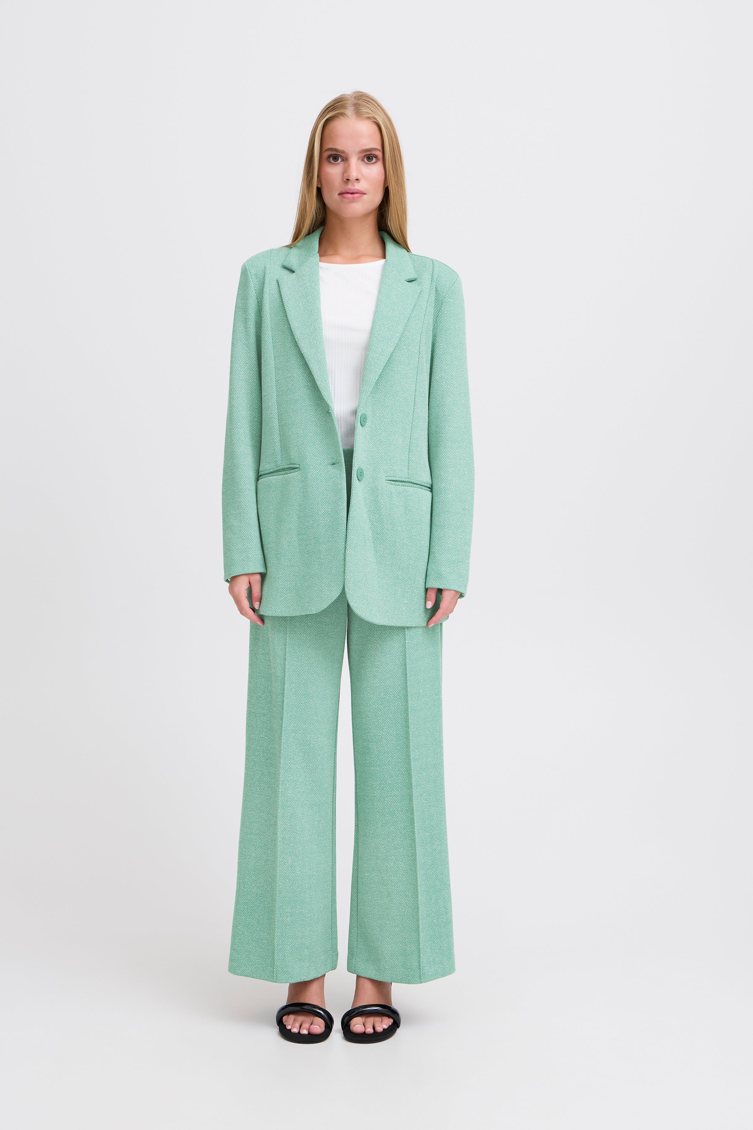 IHKATE JACQUARD OVERSIZE Blazer LOOKBOOK FRONT 20121605-204260
