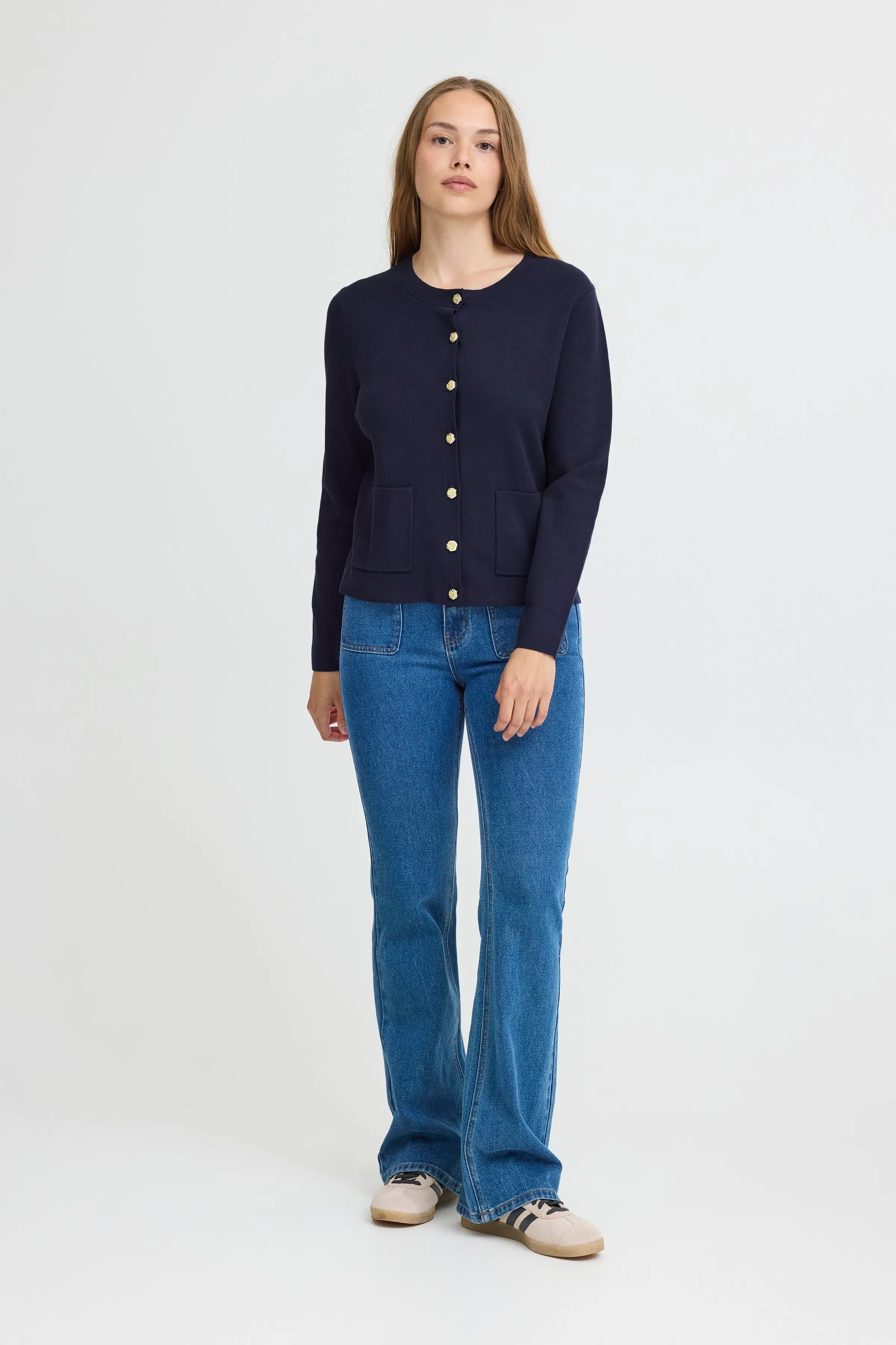 PZSARA Cardigan LOOKBOOK FRONT 50209055-194020