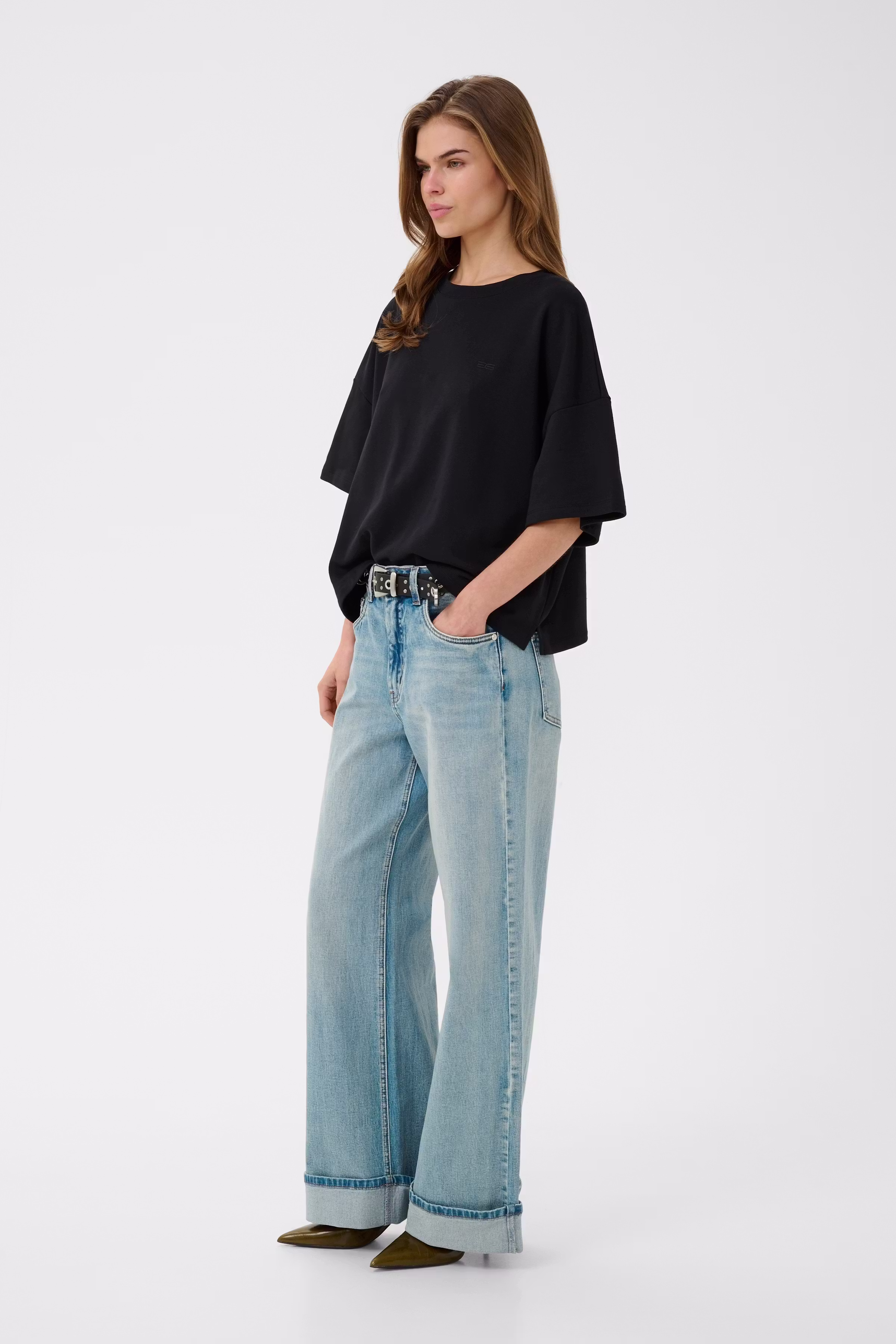 GZgilsa T-shirt LOOKBOOK FRONT 10911431-100017
