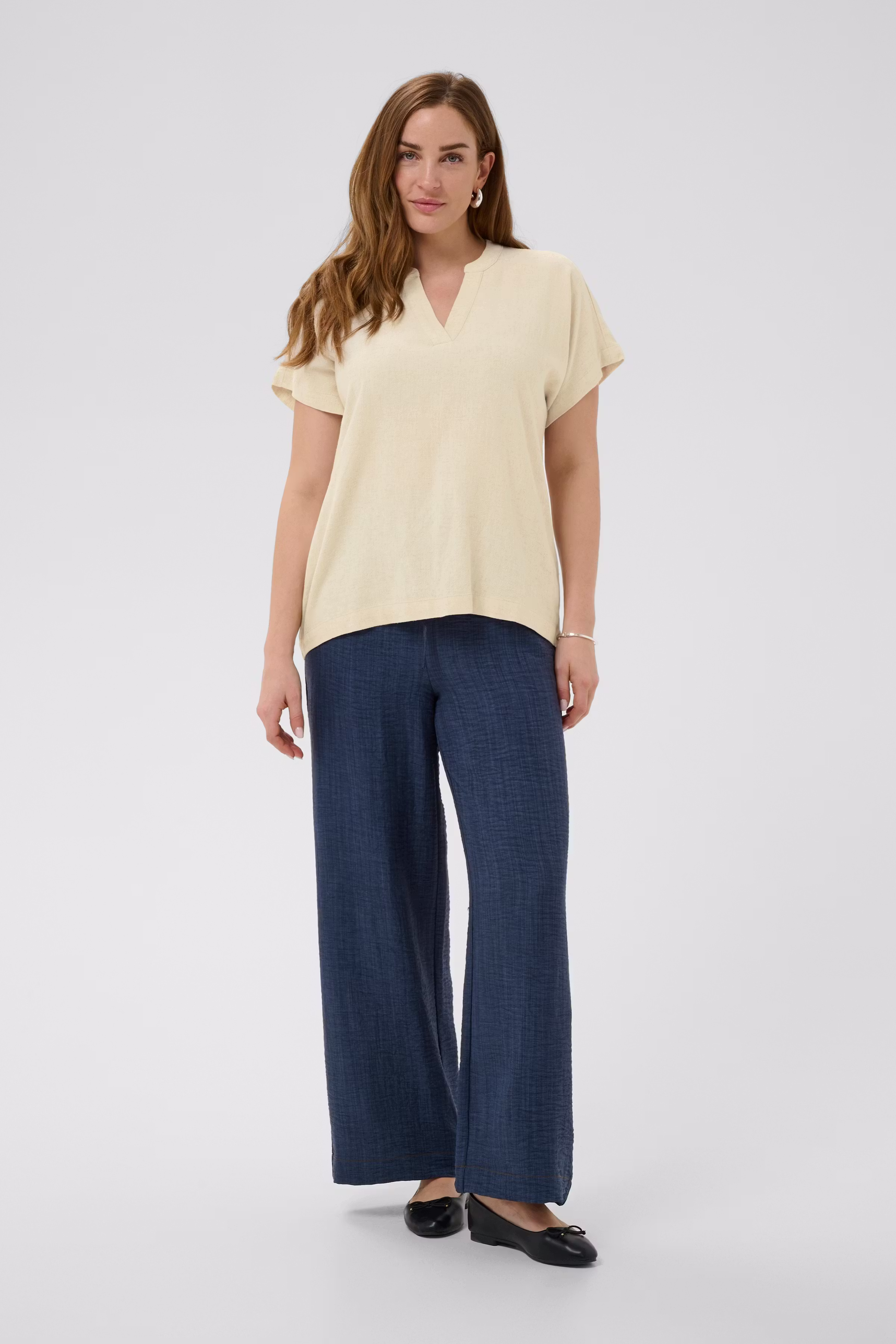 BPhella Bluse LOOKBOOK FRONT 40200106-109280