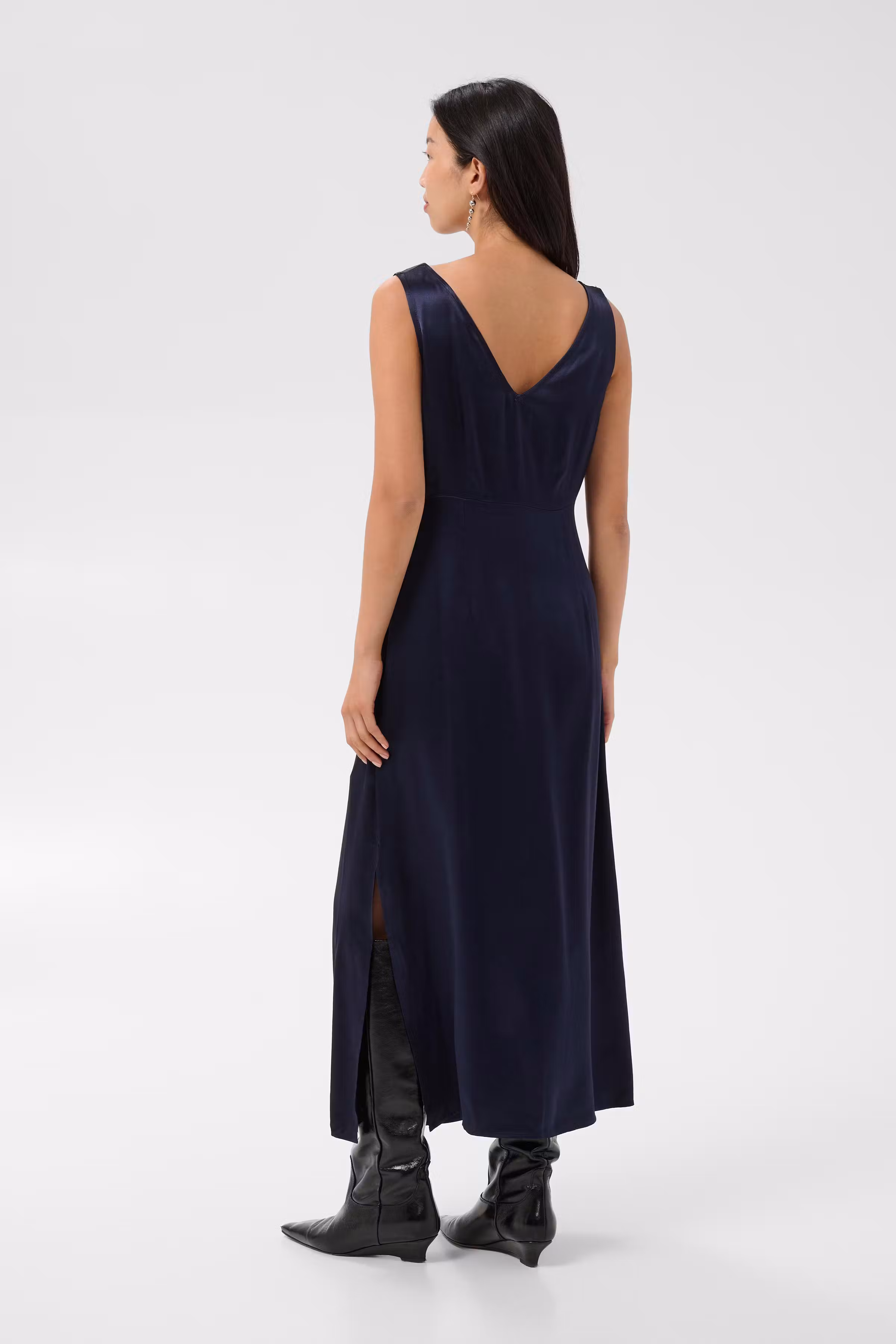 DelphinaPW Kleid LOOKBOOK BACK 30310951-193924