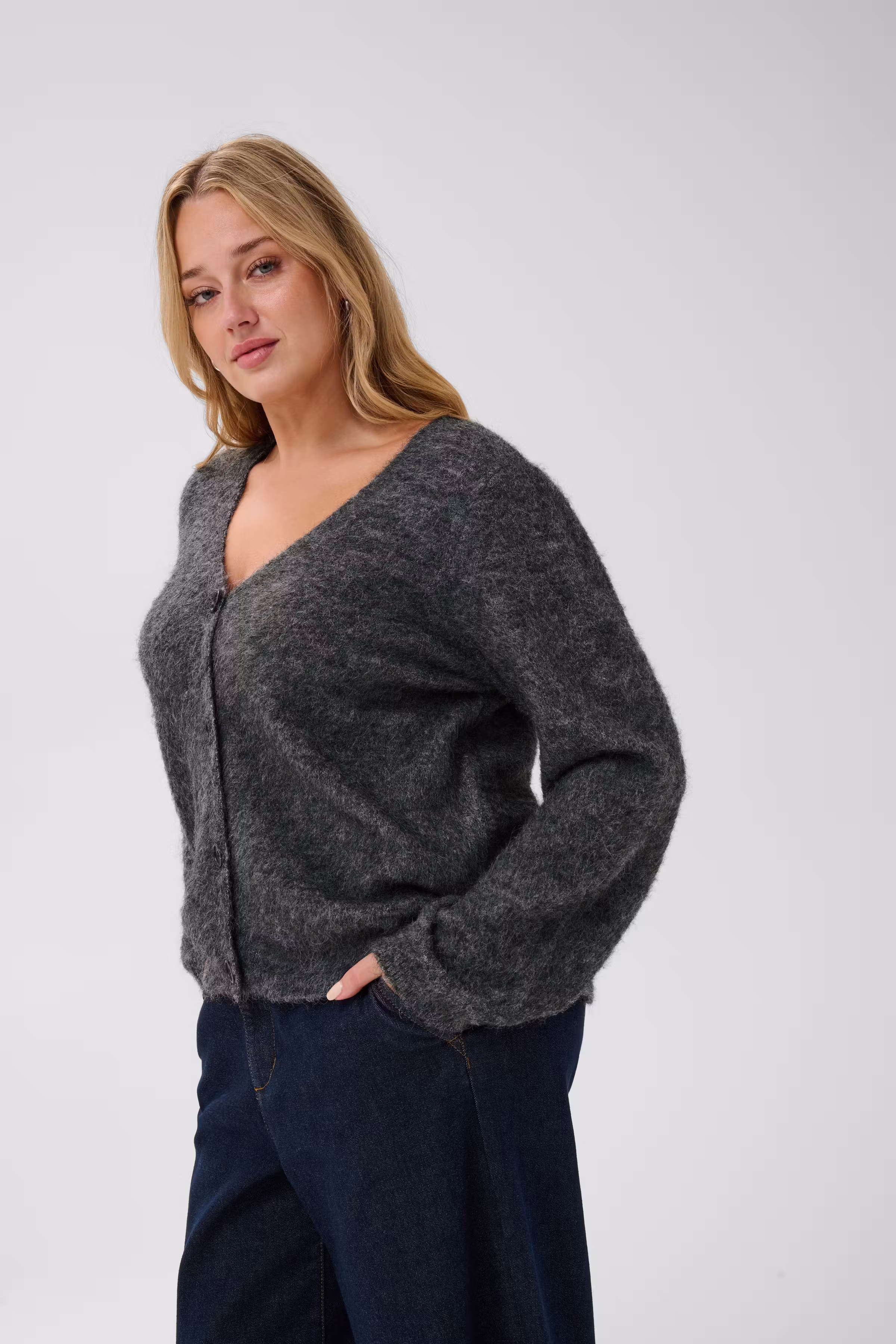 KCjordi Cardigan LOOKBOOK DETAIL 10584580-100125