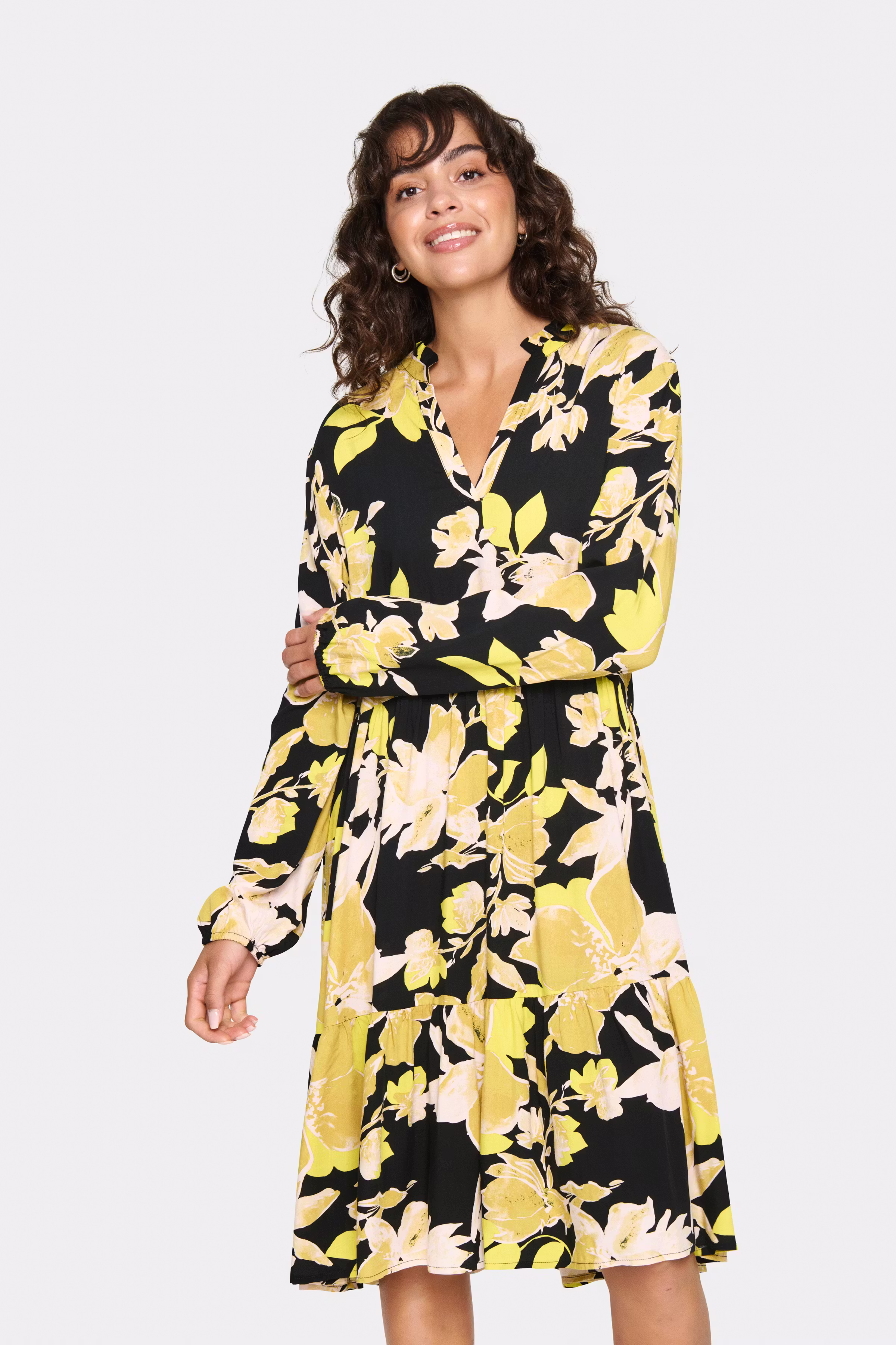 EdaSZ Jurk LOOKBOOK FRONT 30510194-303128