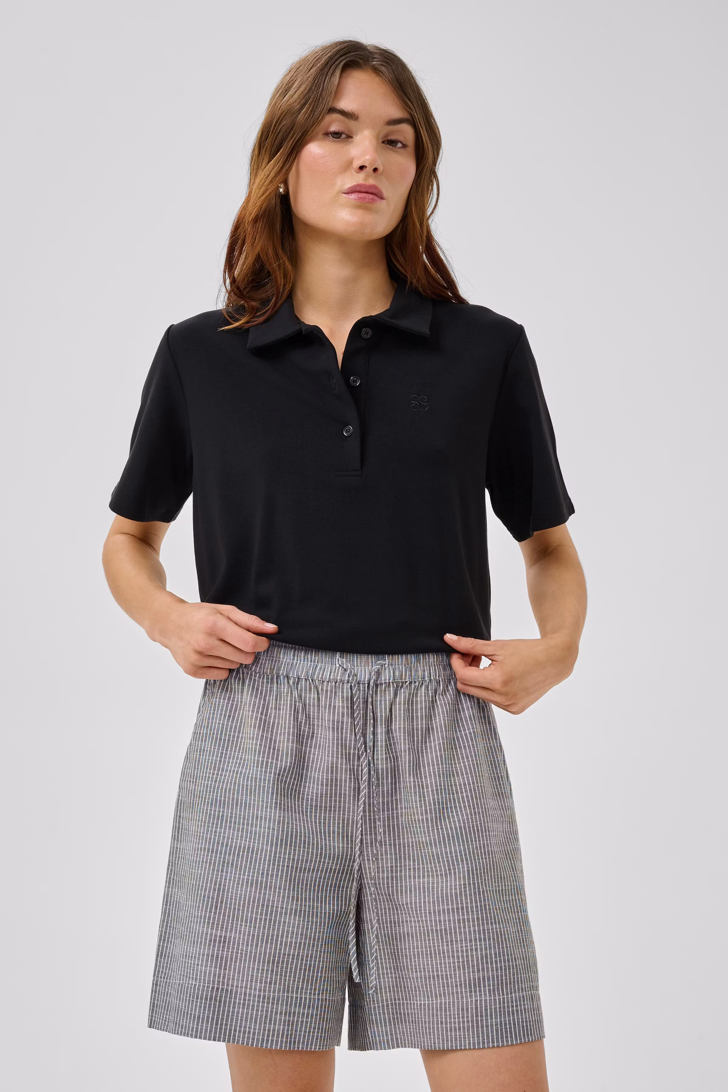 SkyeMW Shorts LOOKBOOK DETAIL 10704711-109459