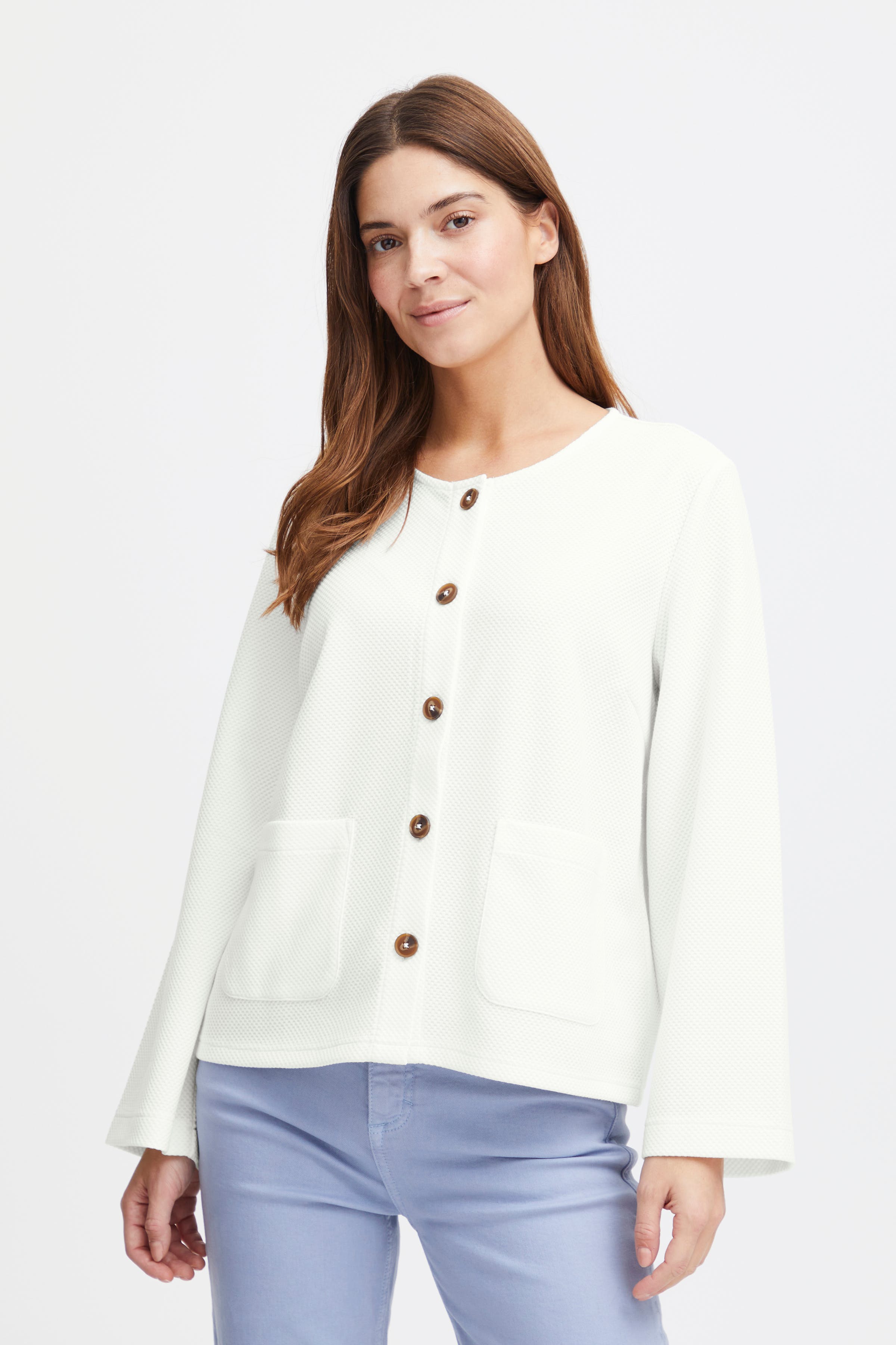 FREIJA Cardigan LOOKBOOK FRONT 20613404-110602