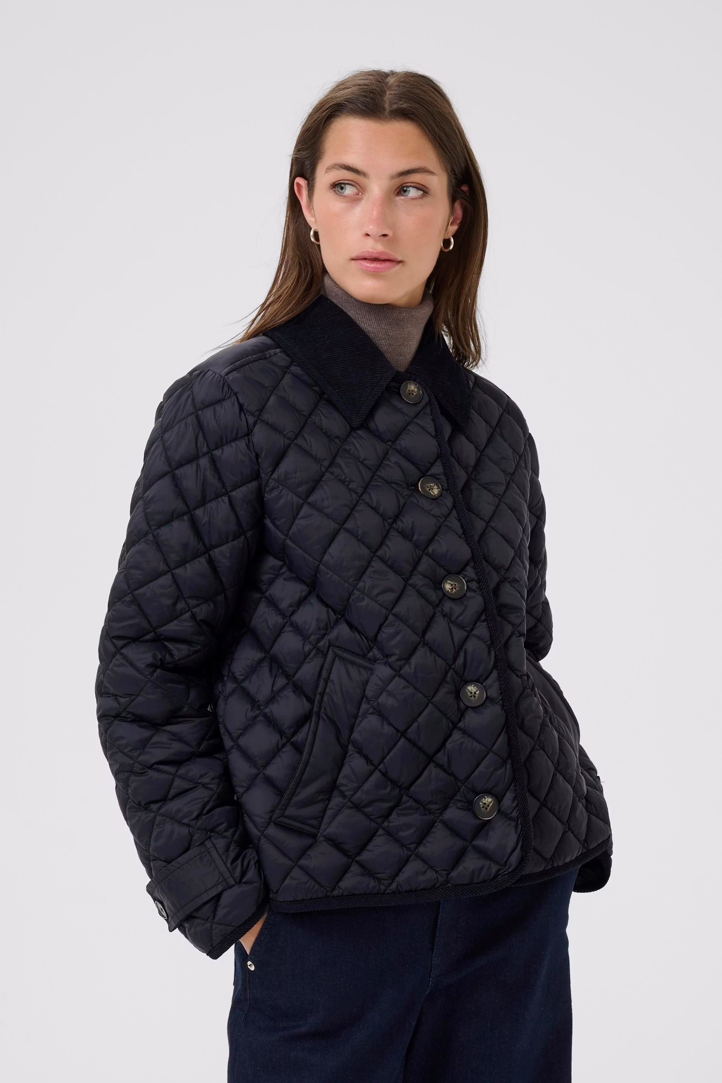 SafiyaPW Outerwear LOOKBOOK FRONT 30309732-194013