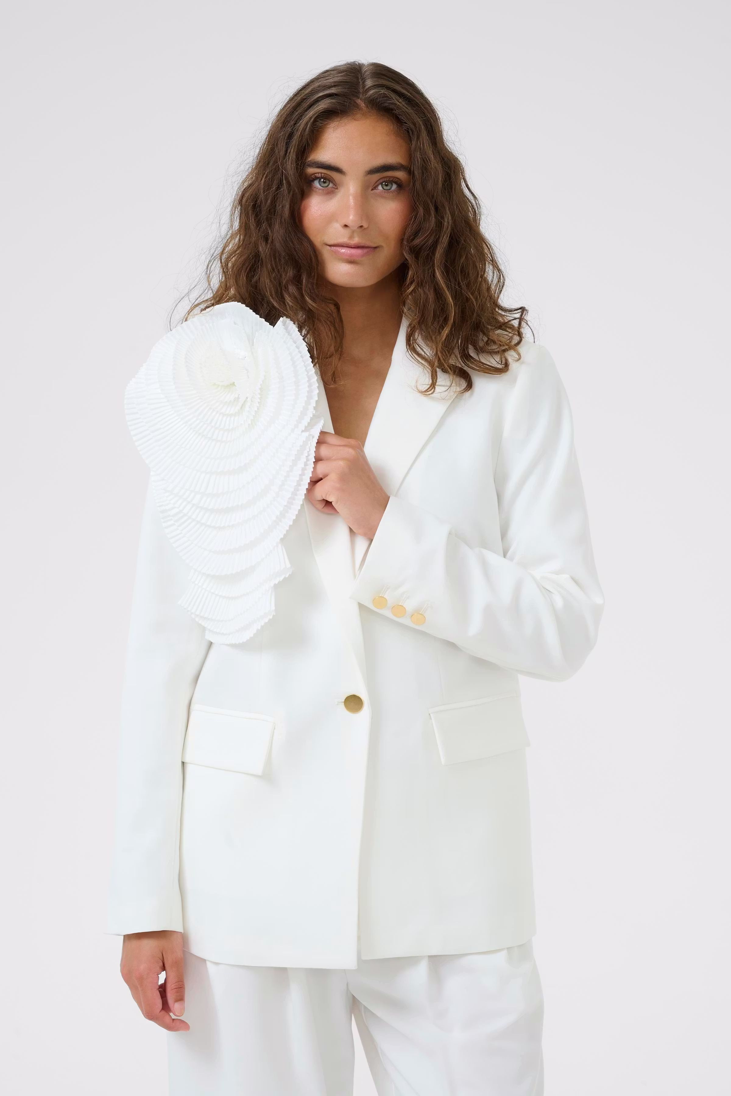 CUyala Blazer LOOKBOOK FRONT 50112900-500013