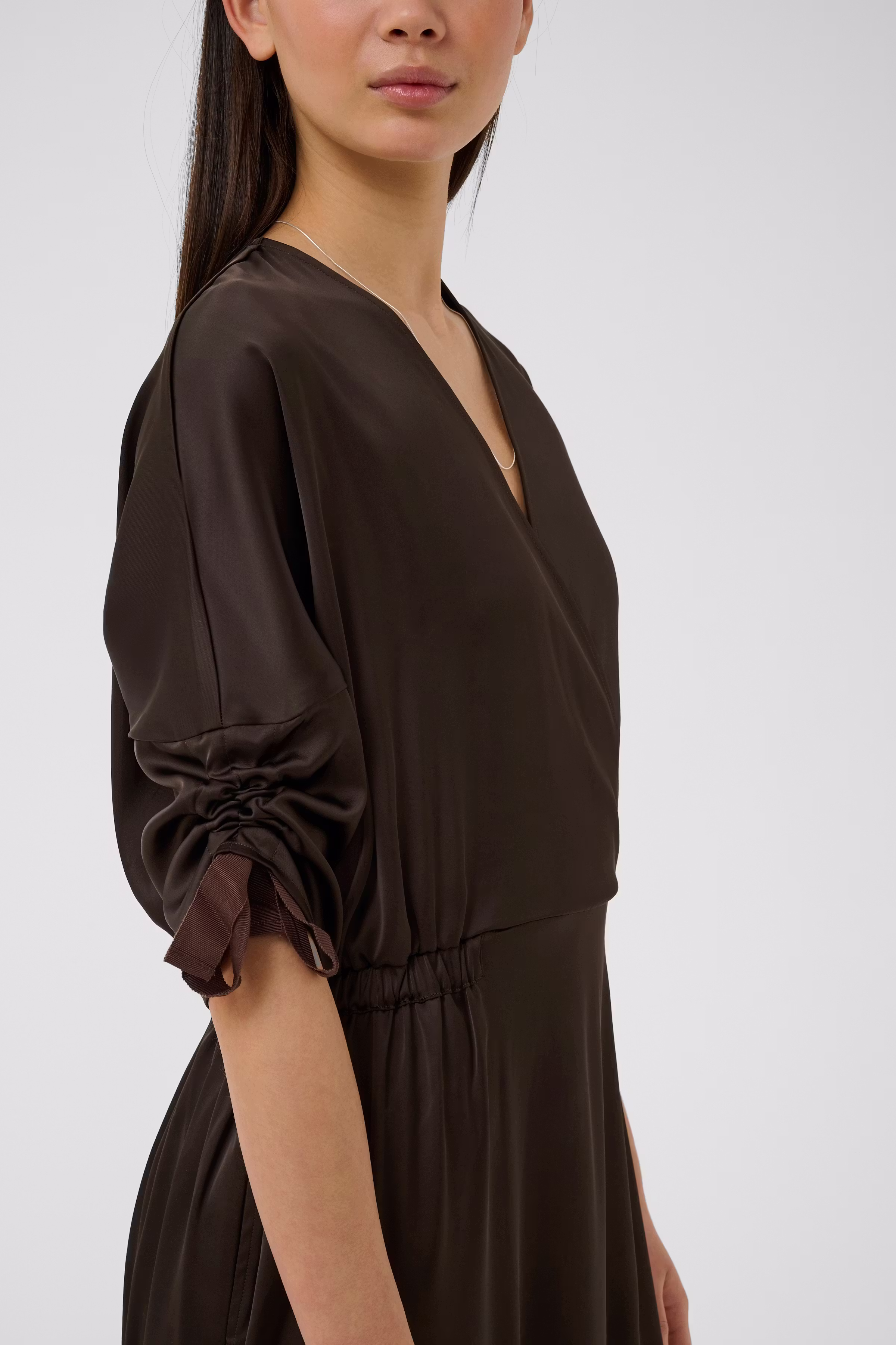 LAKEIW Wrap Dress LOOKBOOK DETAIL 30112368-190915