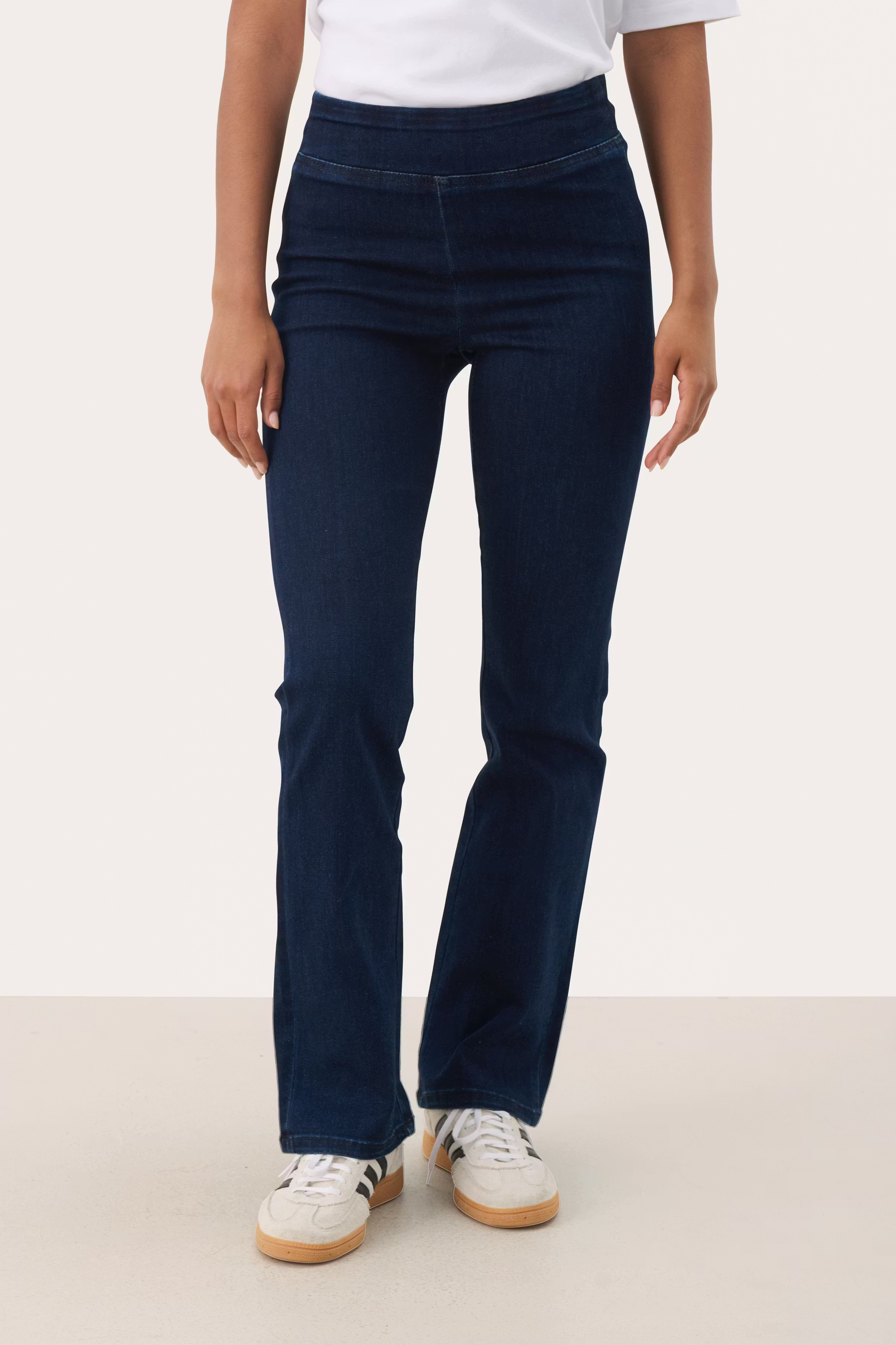 NikelasPW Trousers LOOKBOOK FRONT 30310226-300158