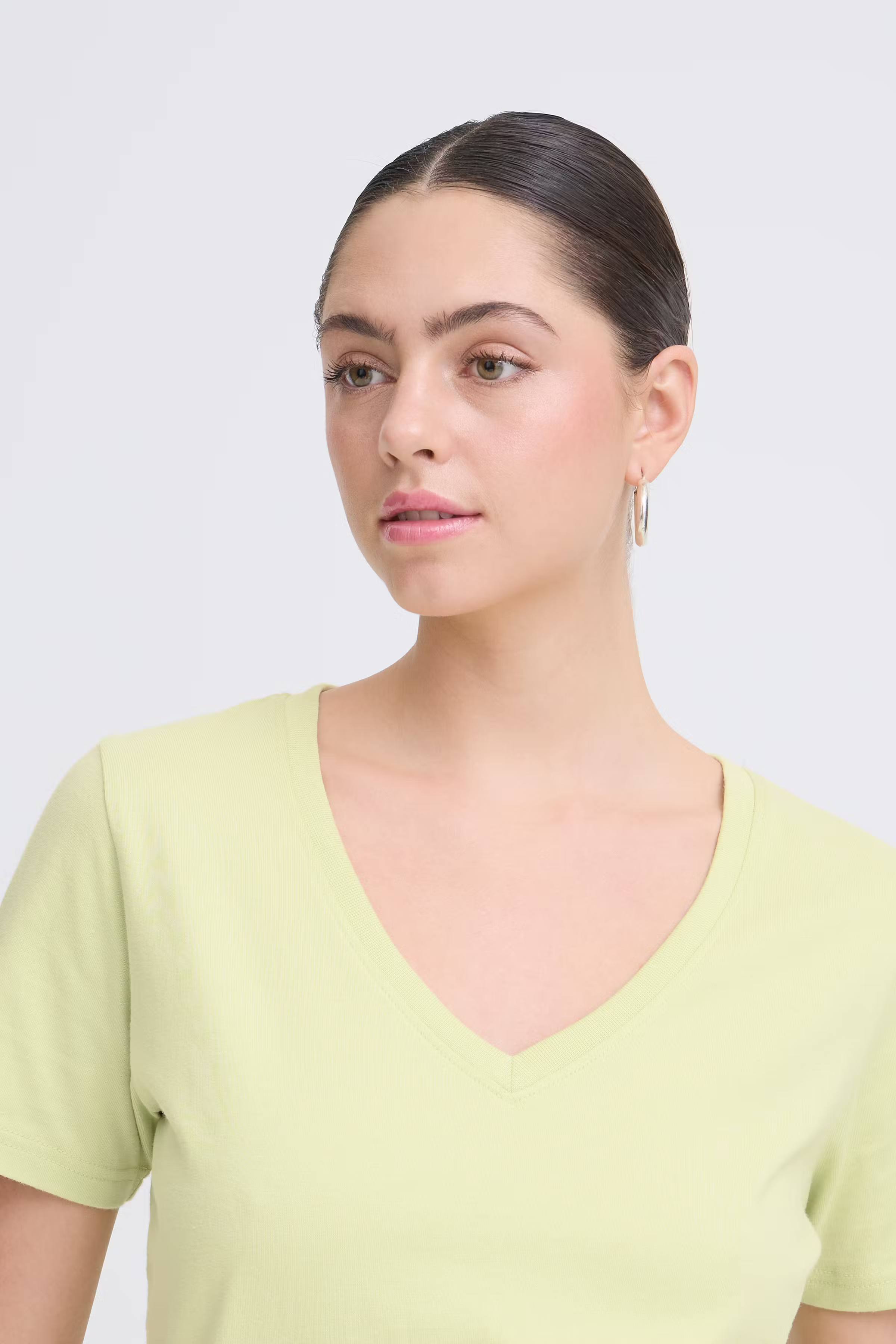 IHPALMER V T-shirt LOOKBOOK DETAIL 20120348-130317