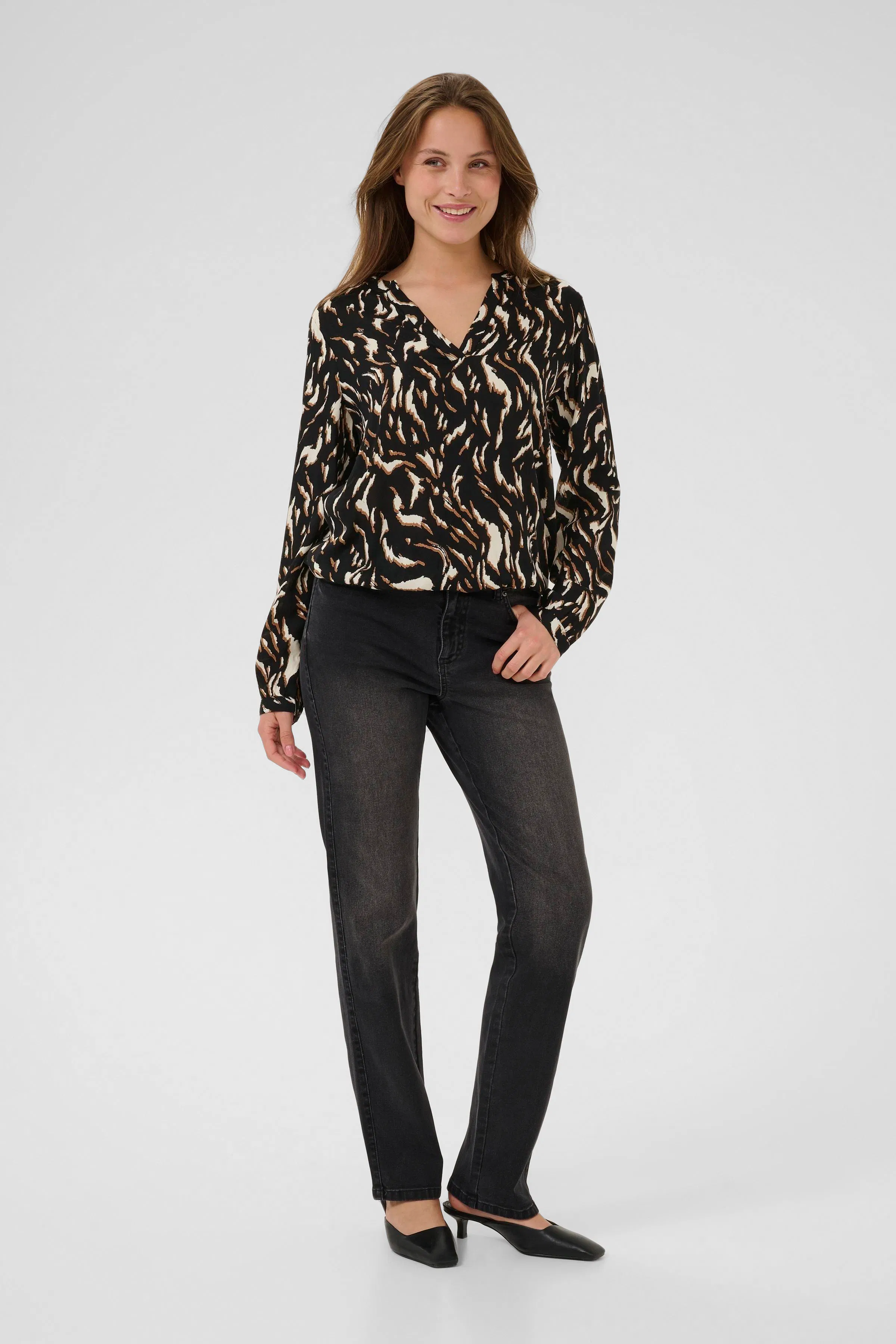 KAditte Top LOOKBOOK FRONT 10507919-108271
