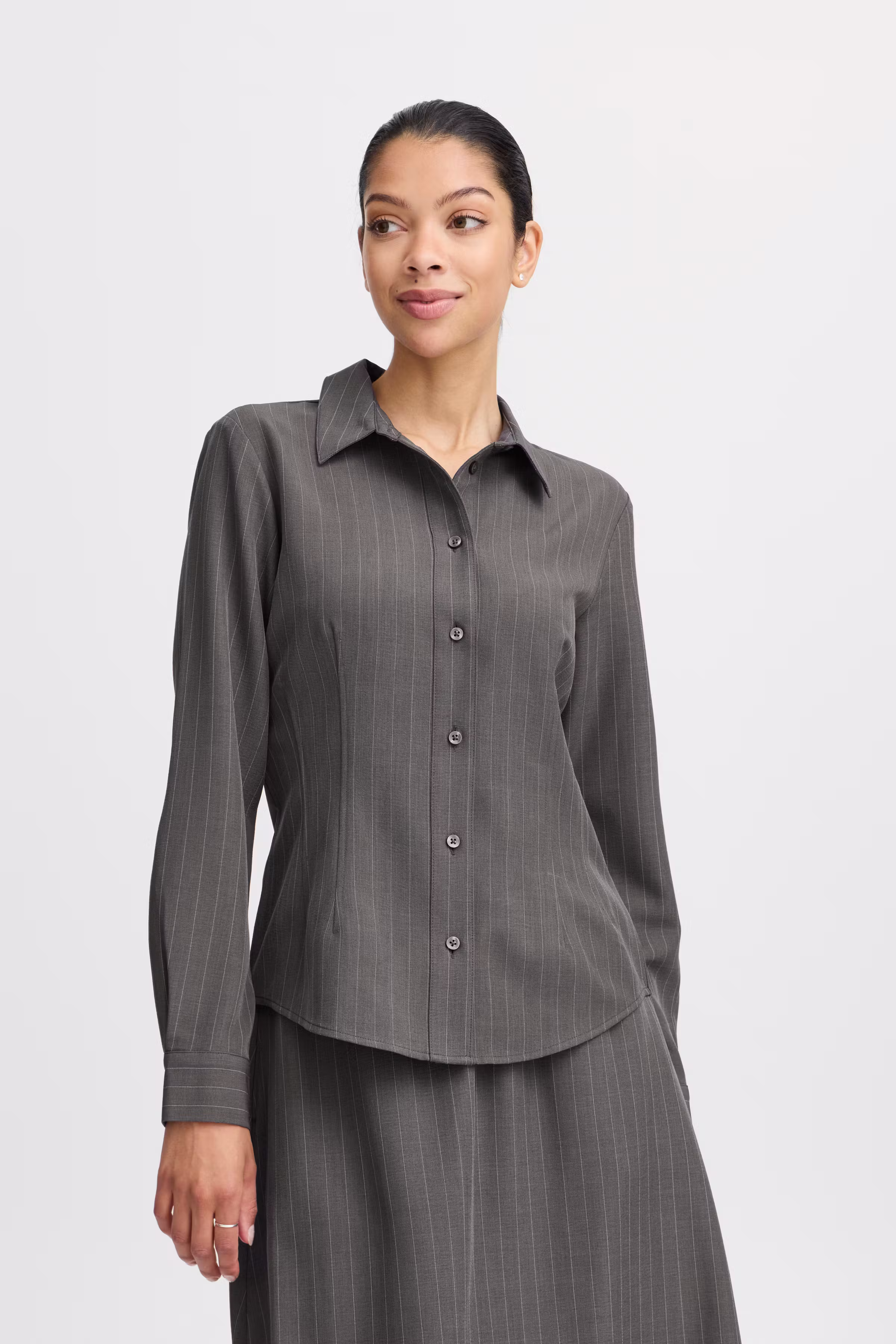 BYMMIDDE Skjorte LOOKBOOK FRONT 20815531-203922