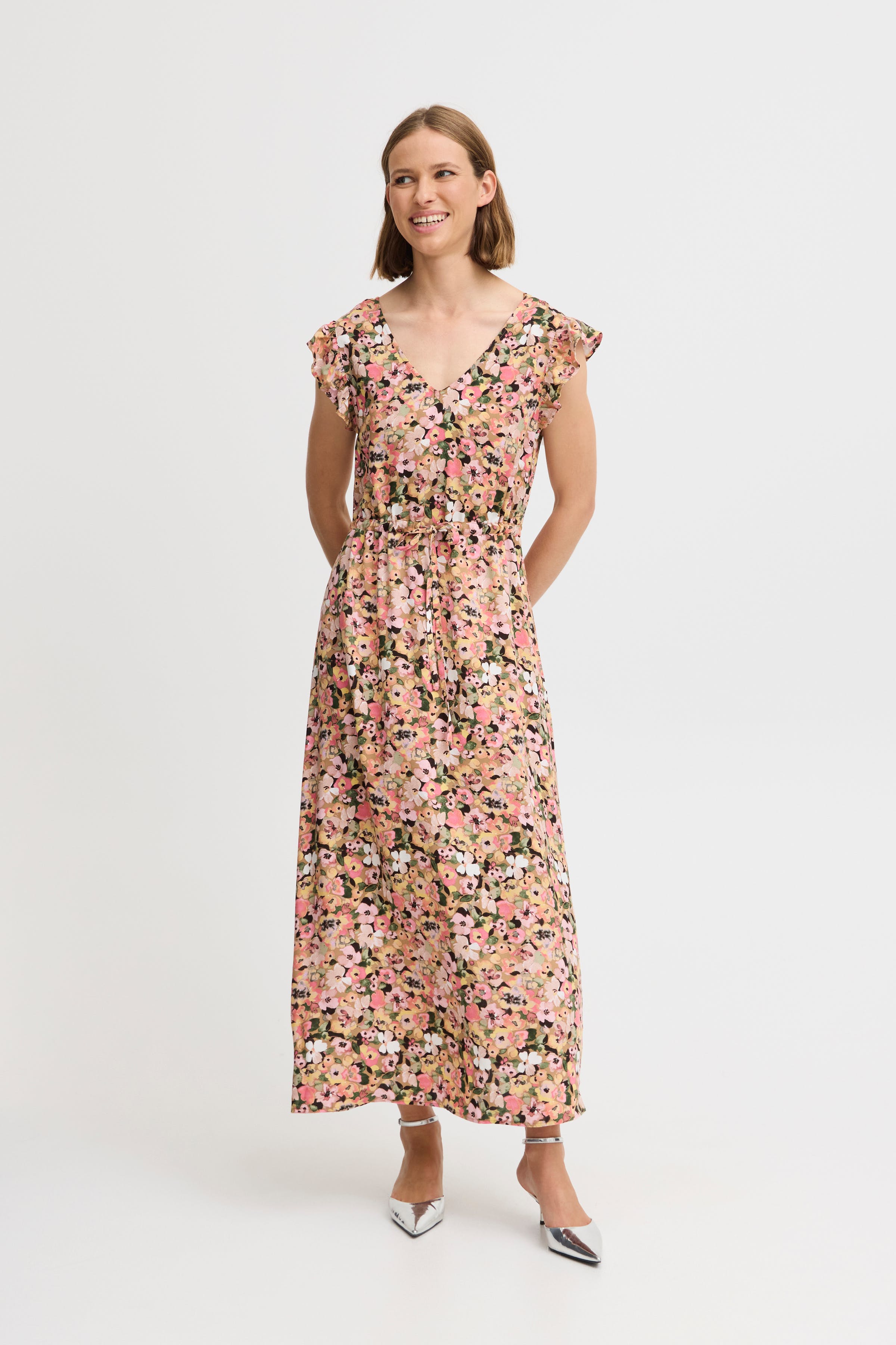 BYMMJOELLA Kjole LOOKBOOK FRONT 20816533-204525