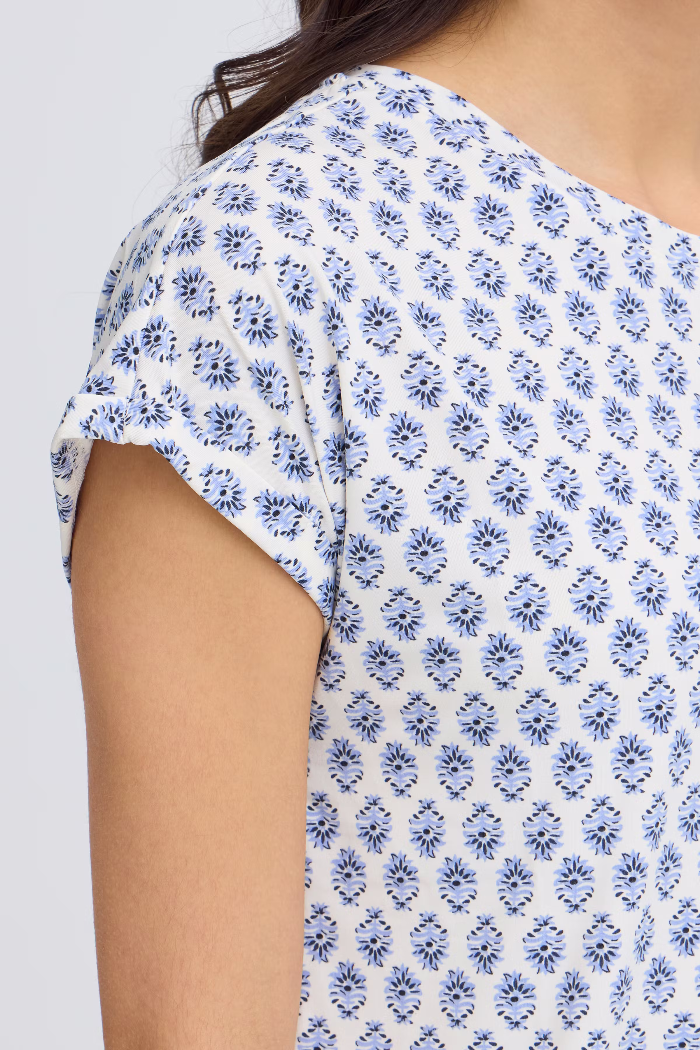 FRSEEN T-shirt LOOKBOOK DETAIL 20610634-900009530